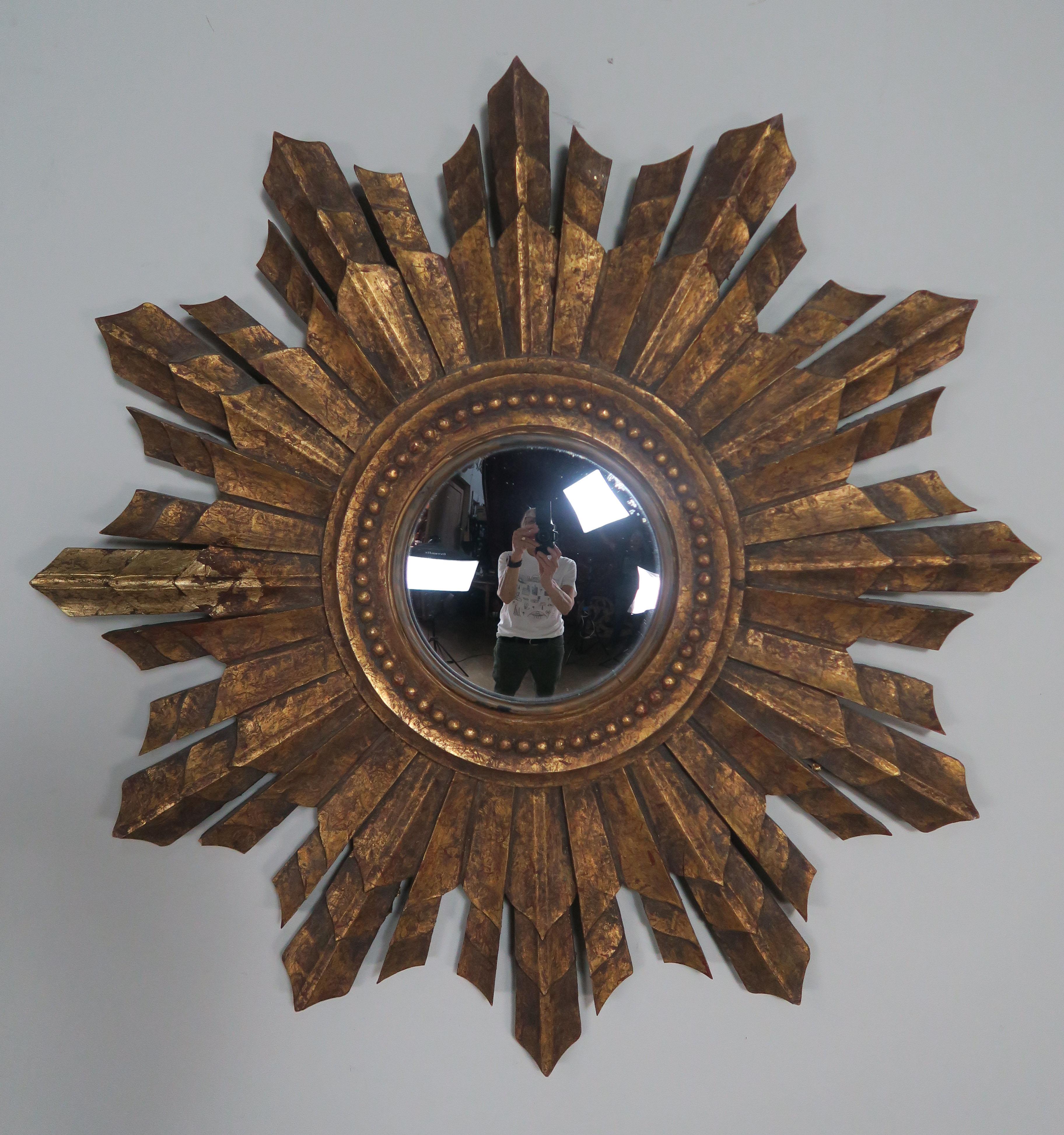 Italian Giltwood Convex Sunburst Mirror 4