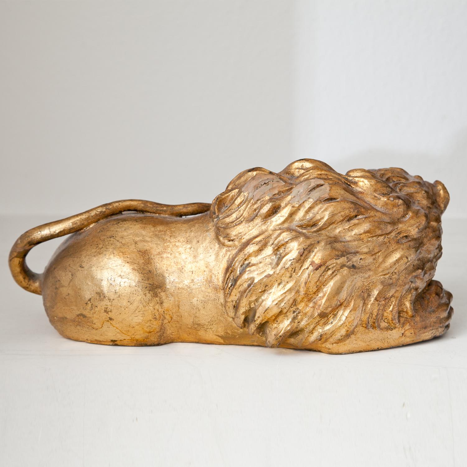 Renaissance Italian Giltwood Lion, 19th Century