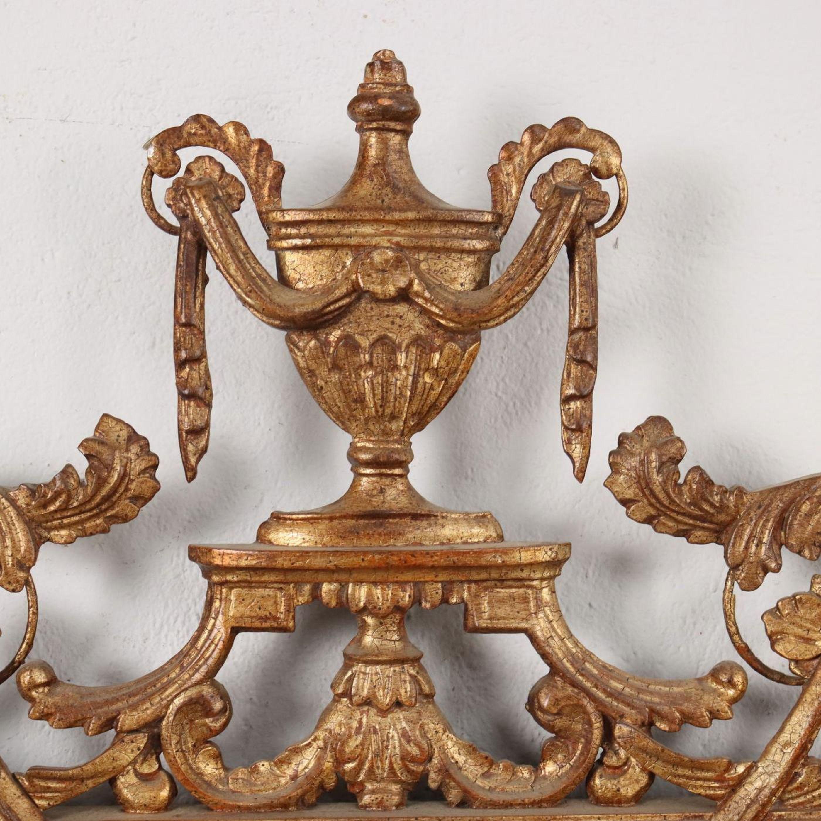 Italiano Specchio italiano in legno dorato - CIRCA 1880 in vendita