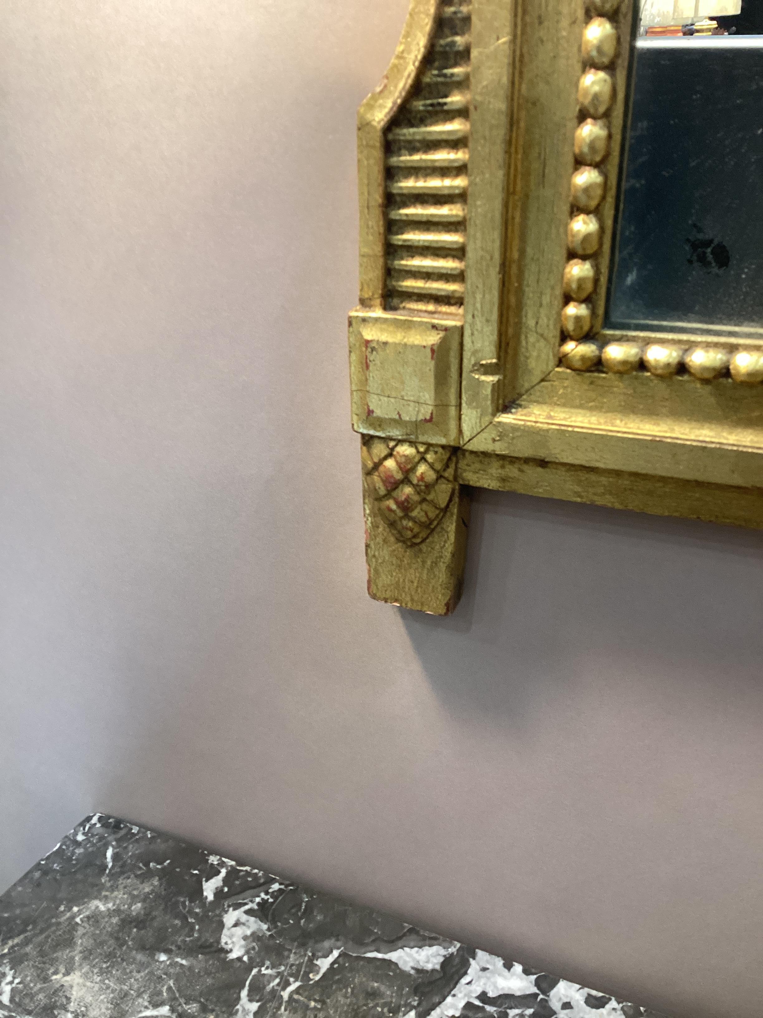 Italienischer Spiegel aus Giltholz im neoklassischen Stil  im Angebot 2