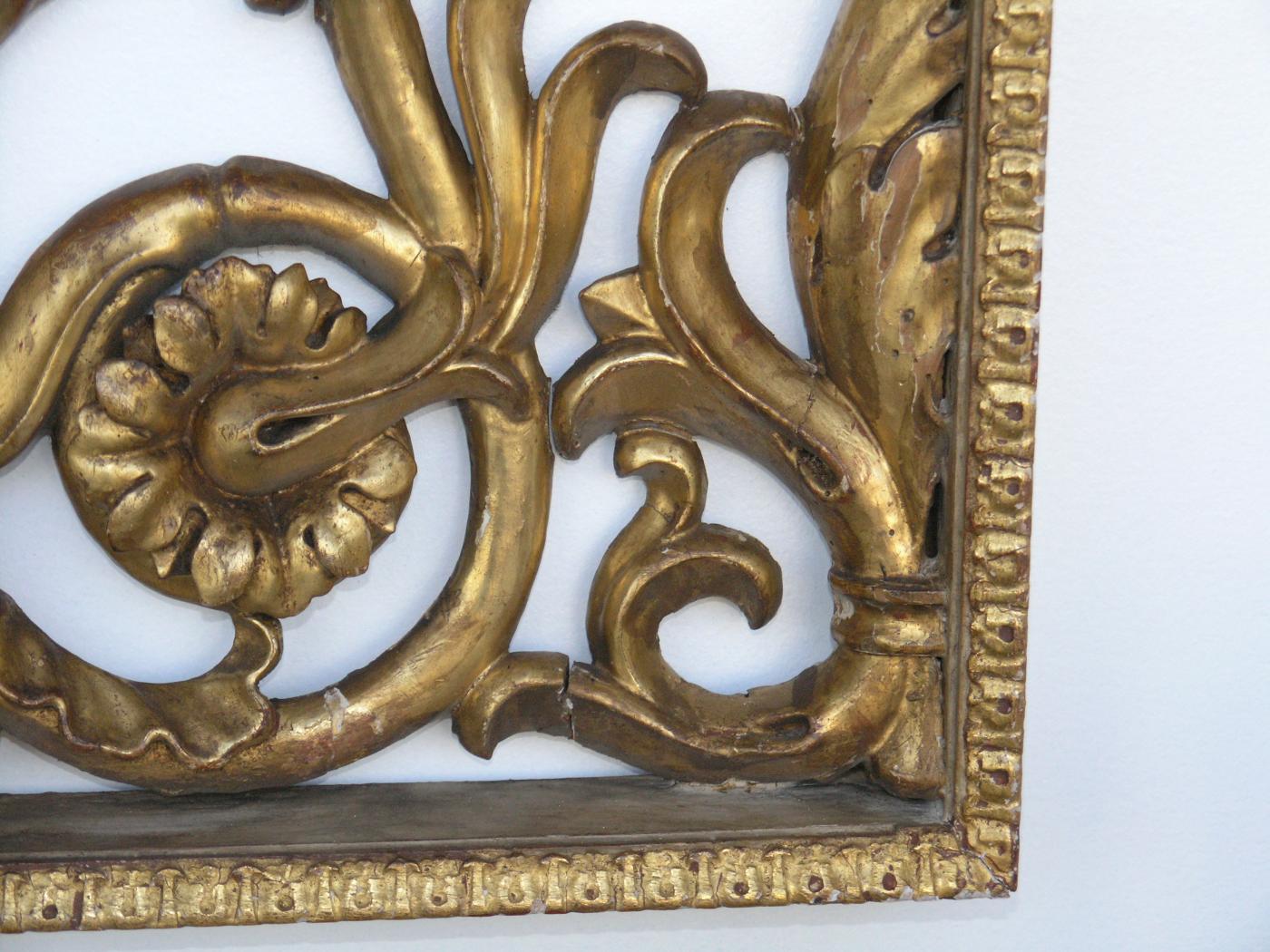 Baroque Panneau d'ornement de porte en bois doré italien - Vers 1740 en vente