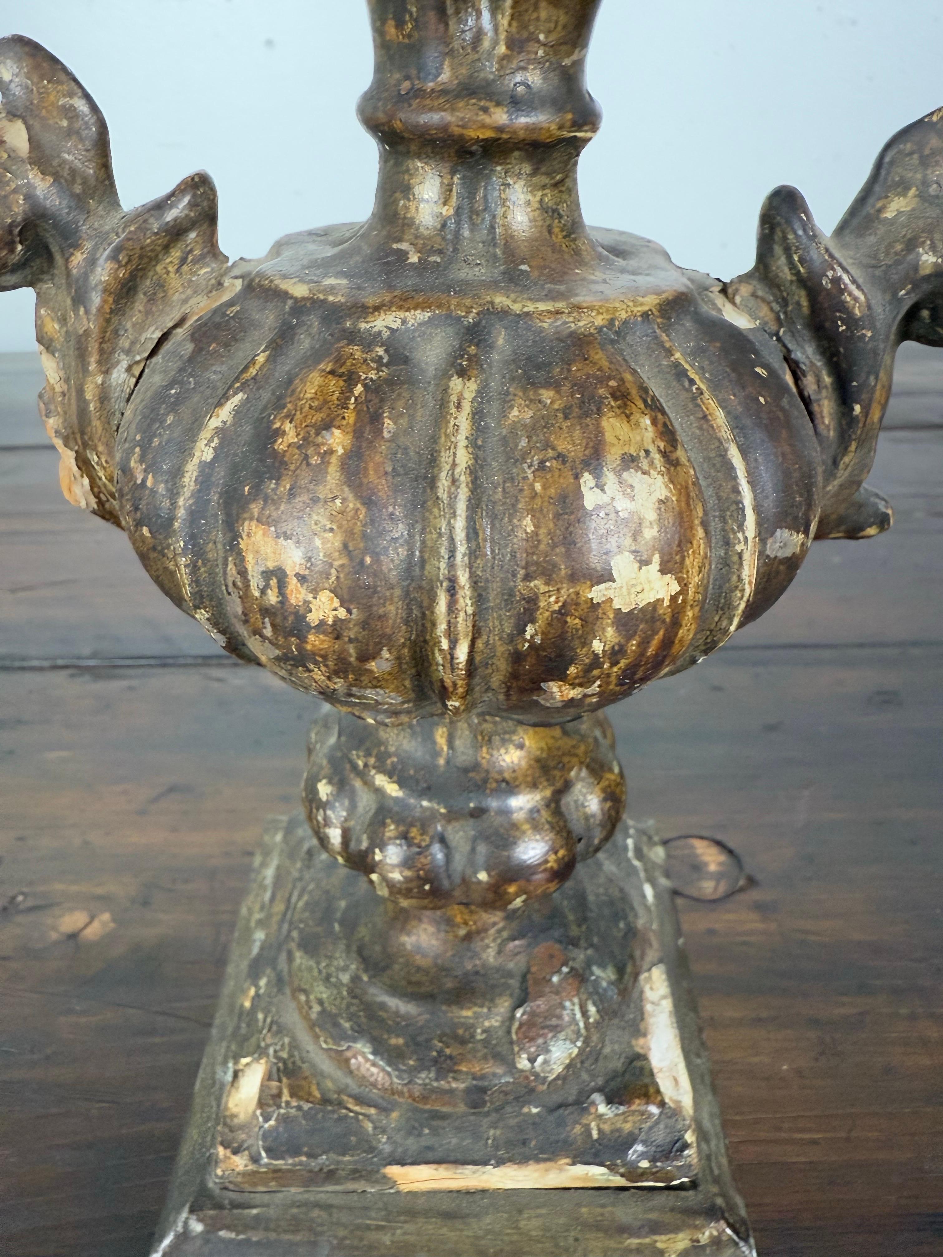 Italian Giltwood Urn Lamp w/ Parchment Shade In Distressed Condition For Sale In Los Angeles, CA
