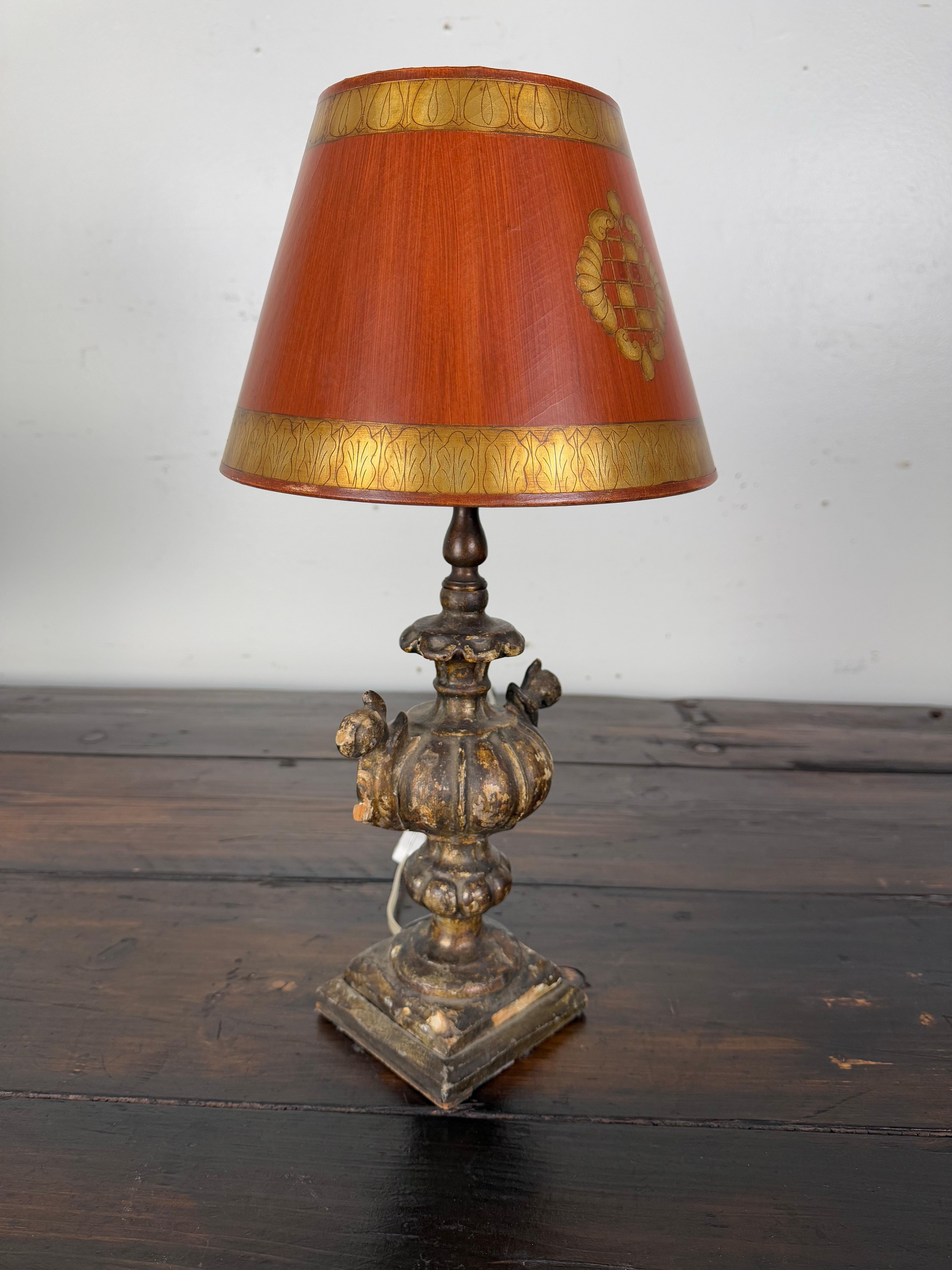 Italian Giltwood Urn Lamp w/ Parchment Shade For Sale 1