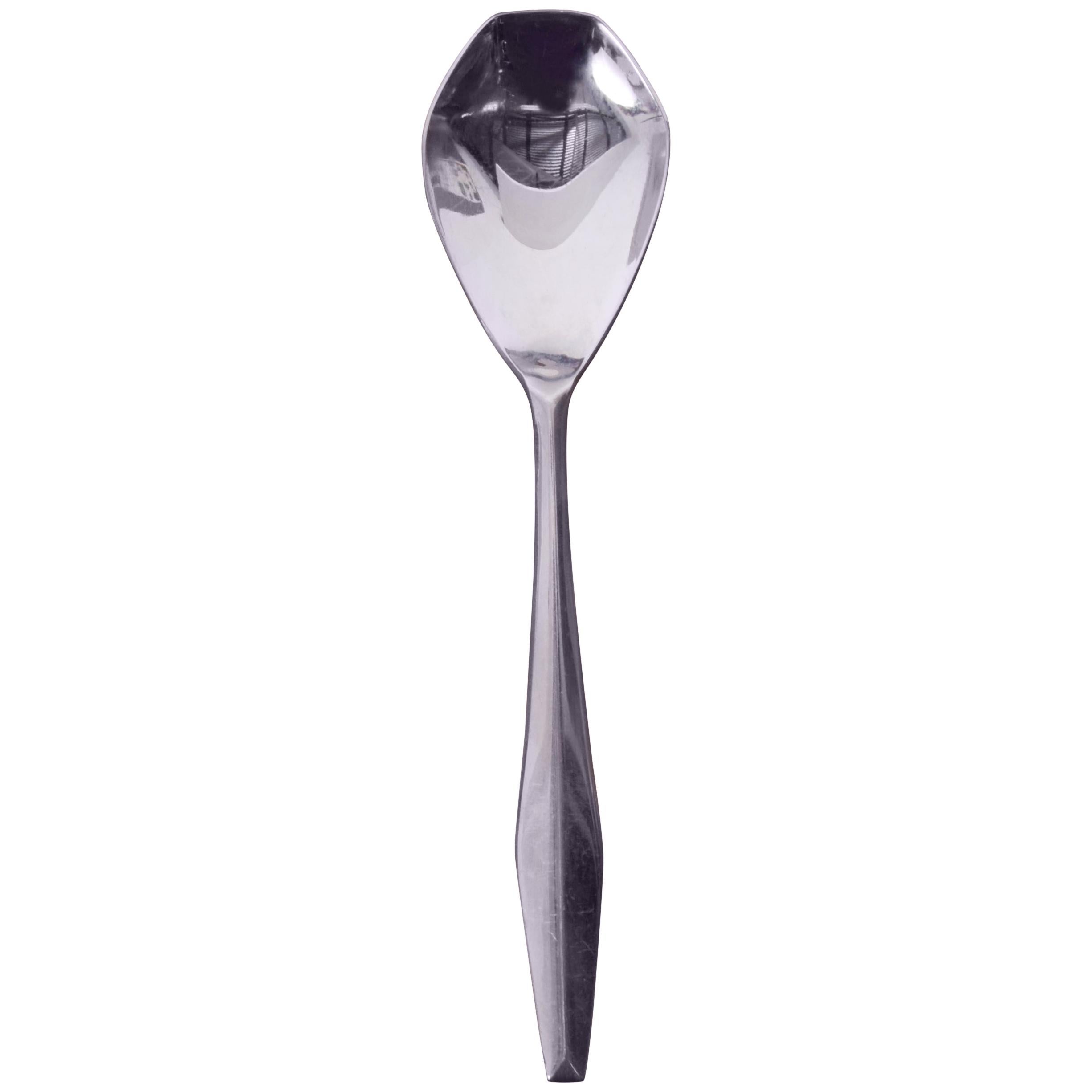 Classic Rose Pattern Reed & Barton Sterling Silver Dessert Oval Soup Spoon