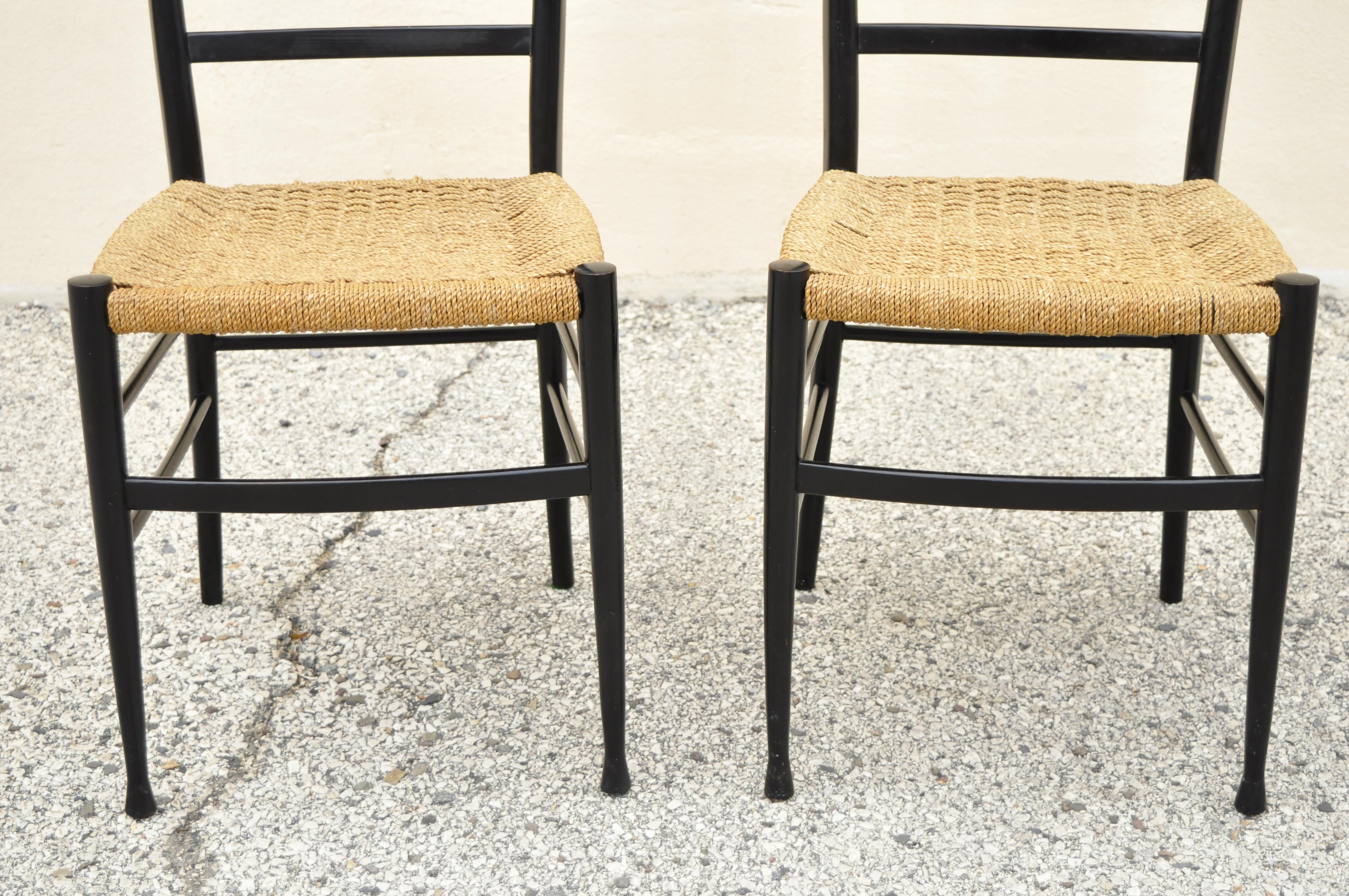 Italian Gio Ponti Style Ebonized Black Tall Ladder Back Rope Seat Chair, a Pair In Good Condition In Philadelphia, PA