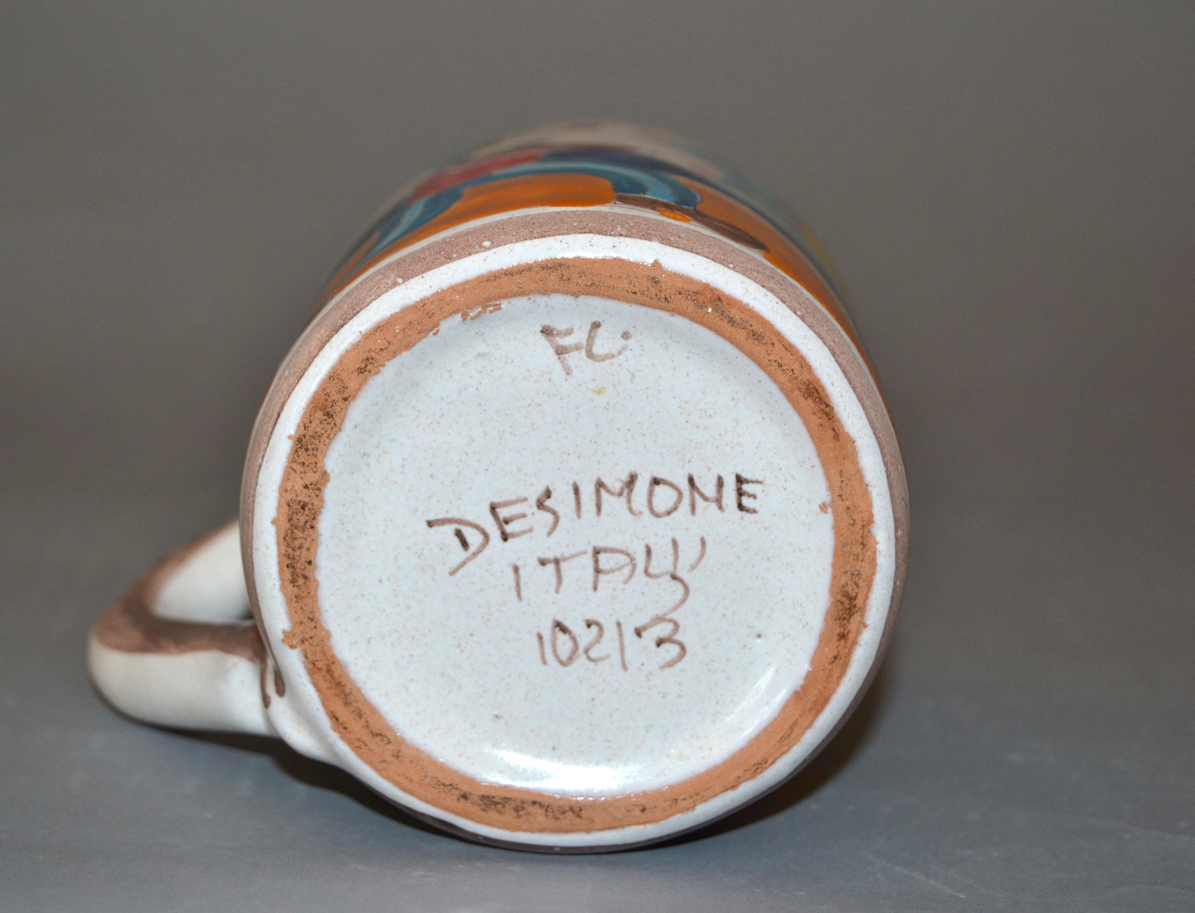 Italian Giovanni DeSimone Hand Painted Art Pottery Decor Mug, Cup Fish Family im Zustand „Gut“ in Miami, FL