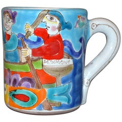 Tasse décorative italienne en poterie d'art peinte à la main représentant une épée de mer, par Giovanni Desimone