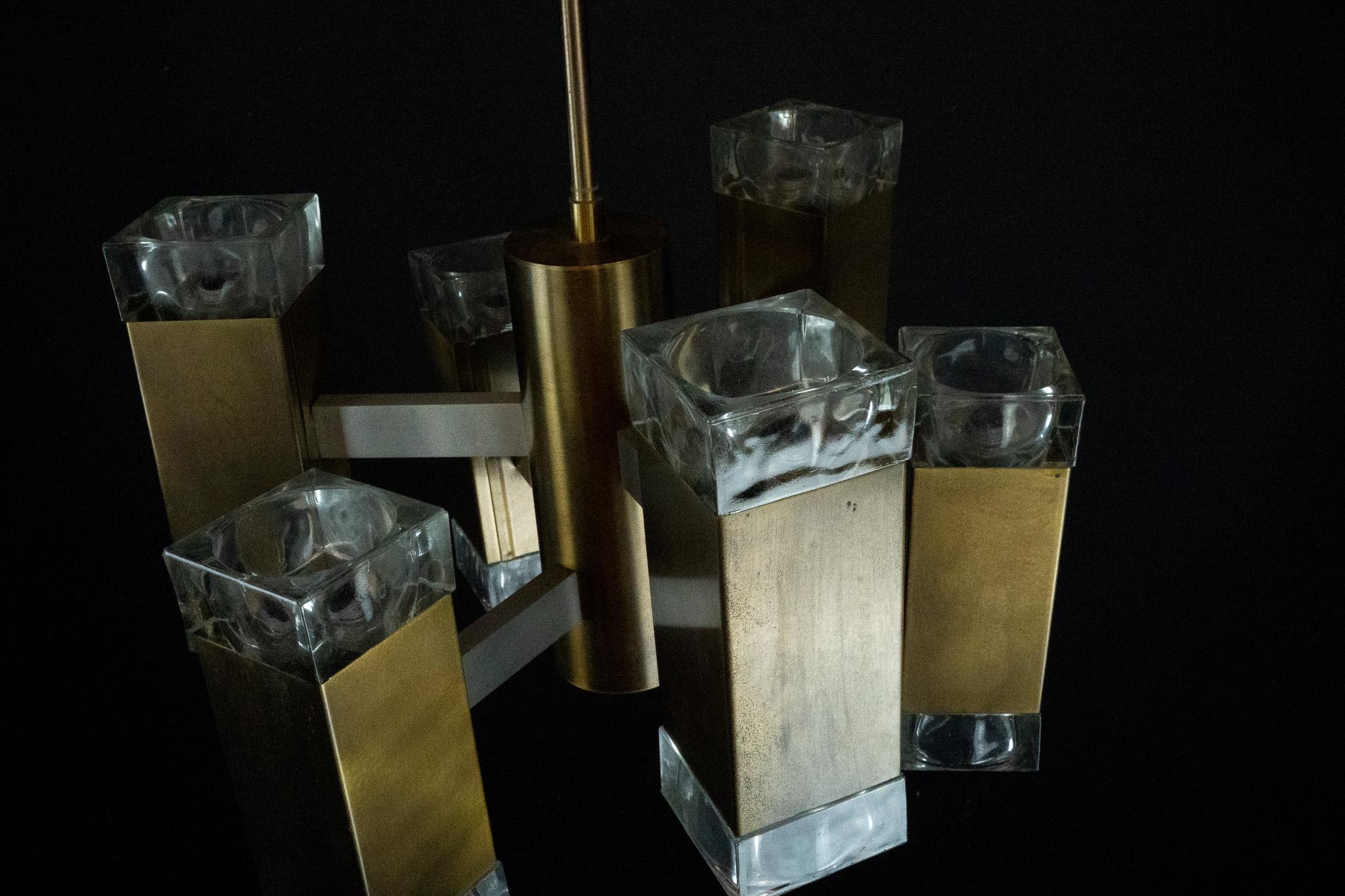Lustre italien en verre et laiton à 12 lumières produit par Sciolari dans les années 70 en vente 11