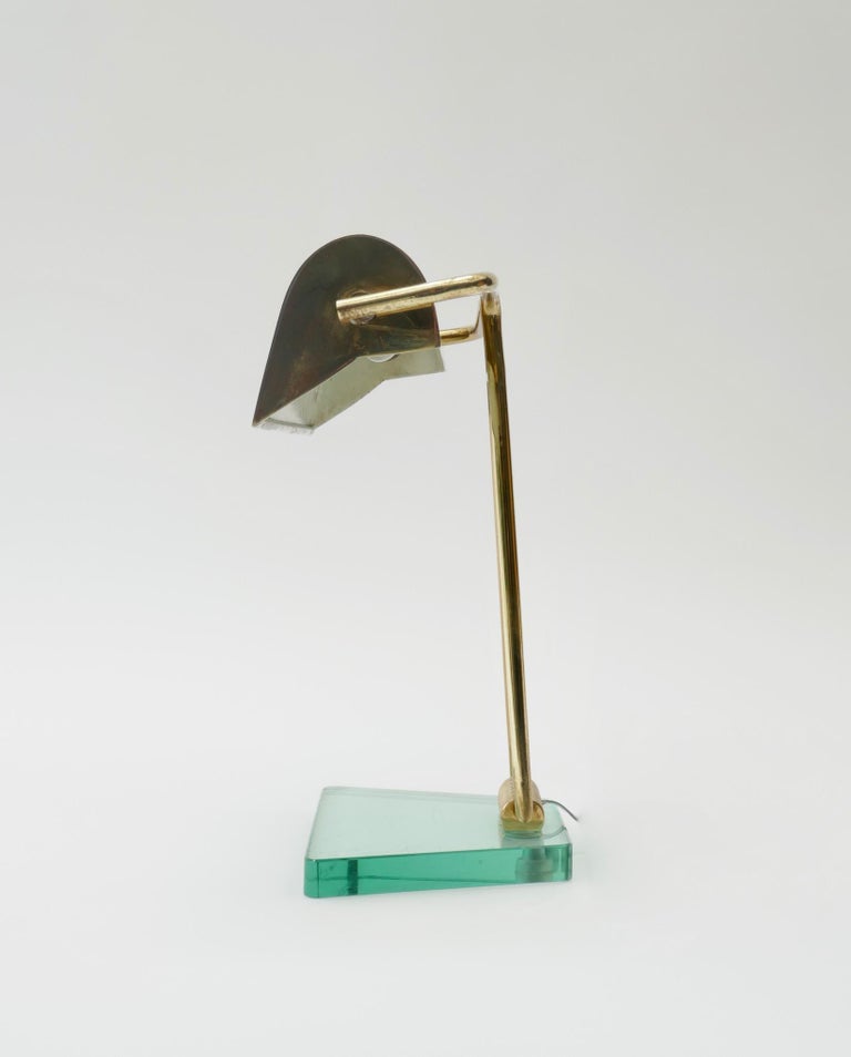 Mid-Century Modern Italian Glass and Brass Desk Lamp, 1940s For Sale