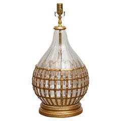 Lampada da tavolo in vetro e bambù dorato con base rotonda, circa 1950