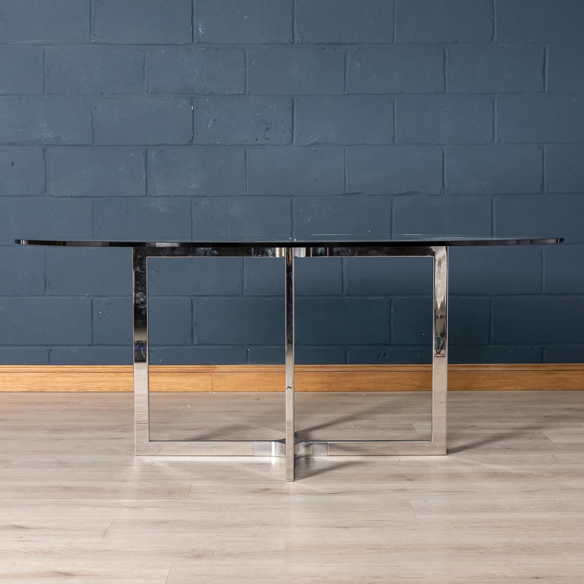 Italian Glass and Chrome Dining Table, Gallotti & Radice, circa 1990 In Good Condition In Royal Tunbridge Wells, Kent