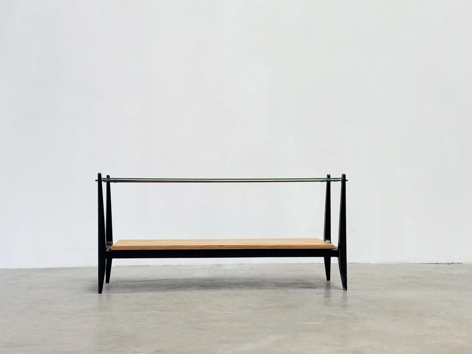 Table basse italienne en verre en vente 7