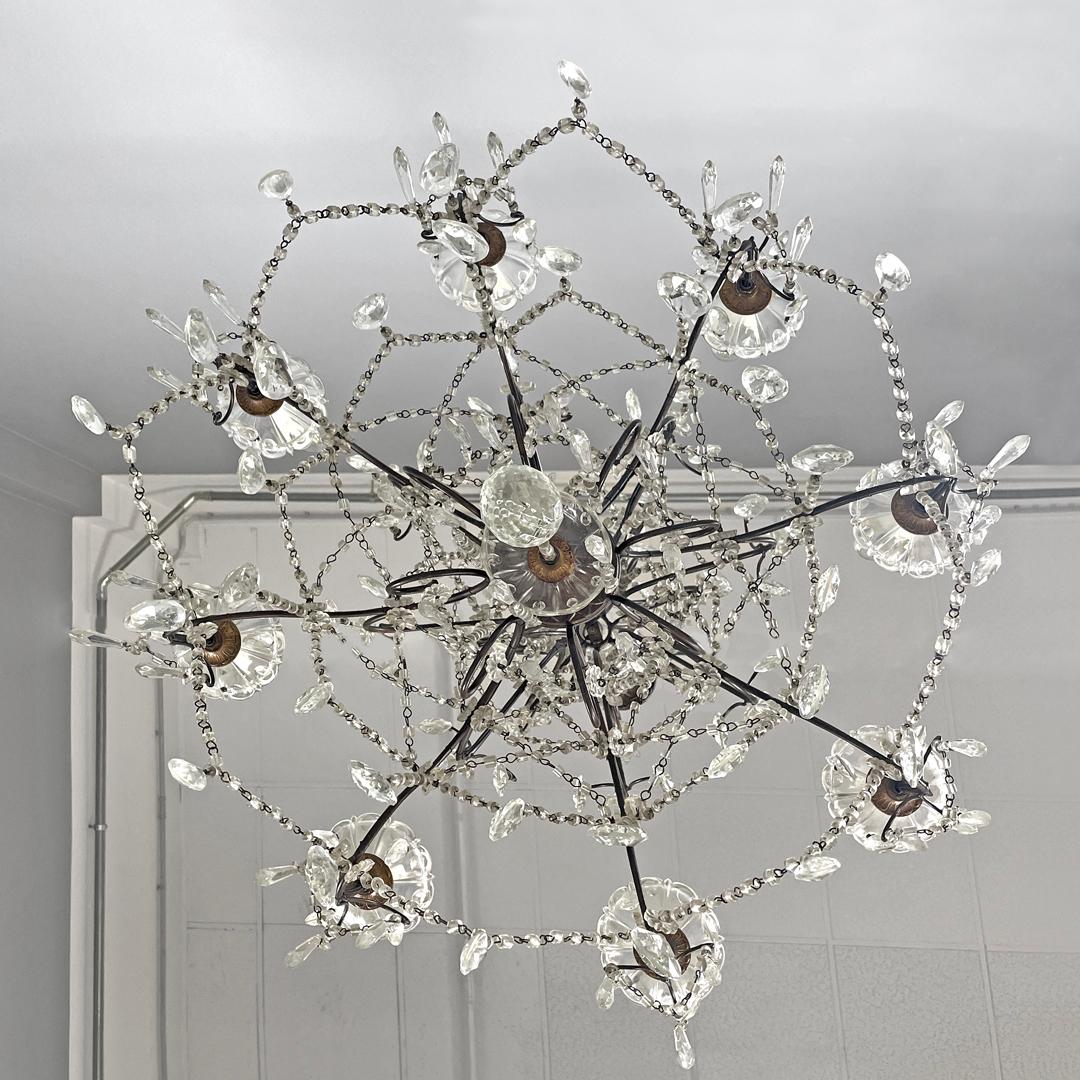 Italian glass drop chandelier with metal structure, 1950s For Sale 1