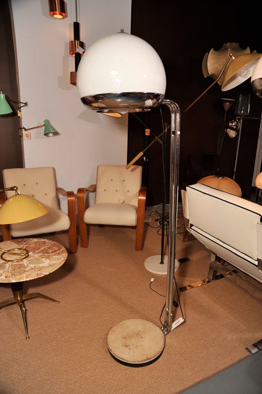 Lámpara de pie de cristal italiano en Bueno estado para la venta en Sag Harbor, NY