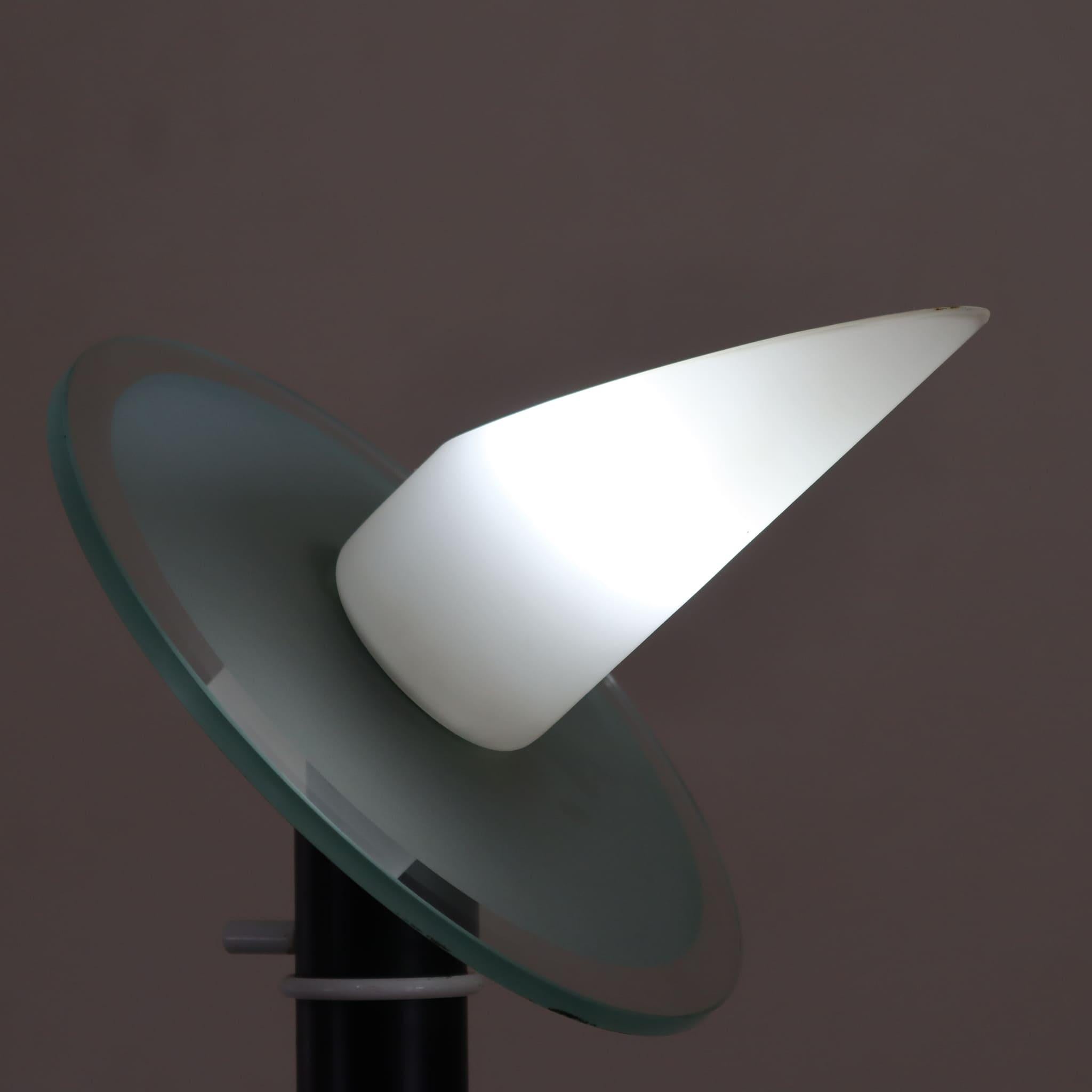Fine XX secolo Lampada da terra moderna di metà secolo in vetro e metallo di Alfredo Barbini, Italia, 1970 in vendita