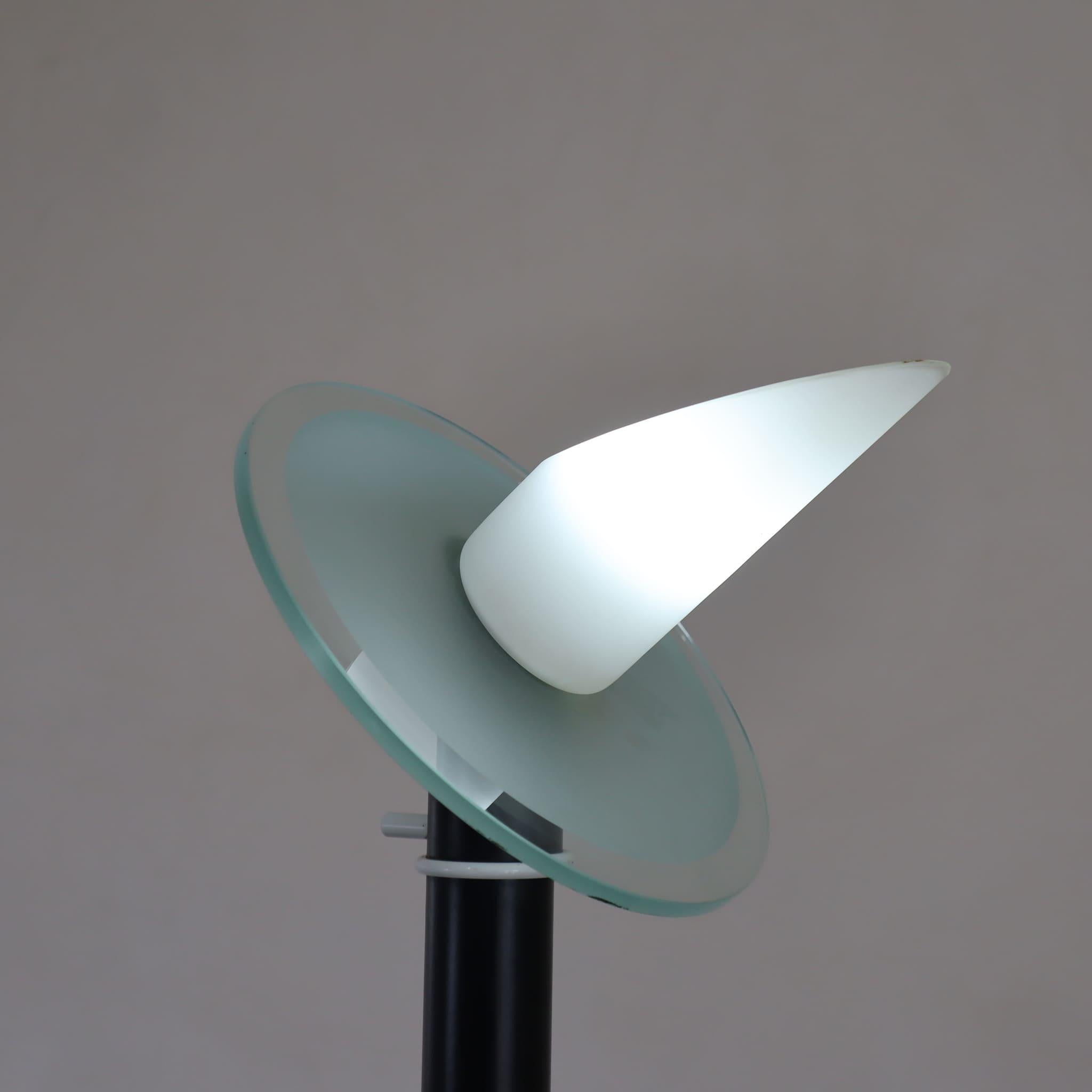 Metallo Lampada da terra moderna di metà secolo in vetro e metallo di Alfredo Barbini, Italia, 1970 in vendita