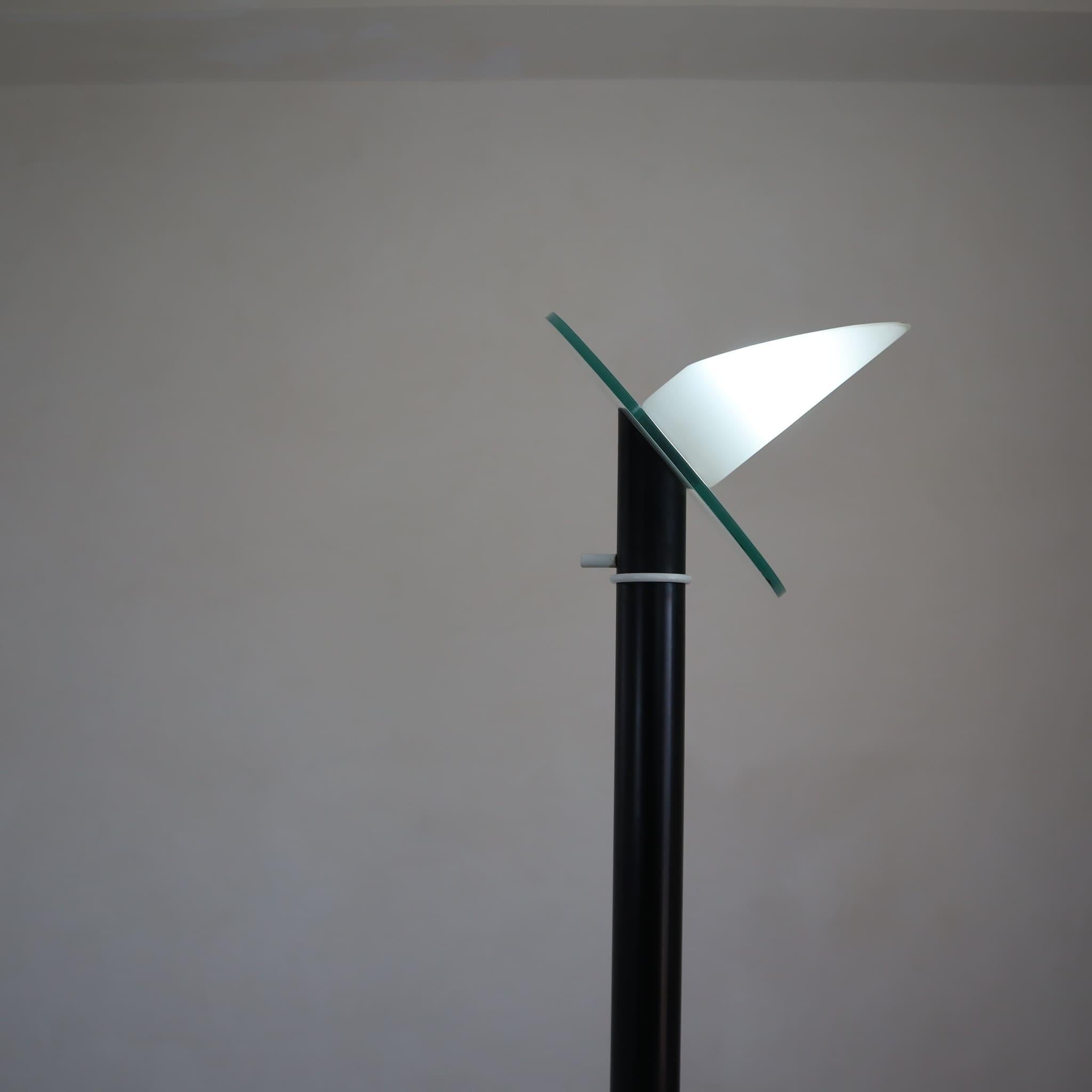 Lampada da terra moderna di metà secolo in vetro e metallo di Alfredo Barbini, Italia, 1970 in vendita 1