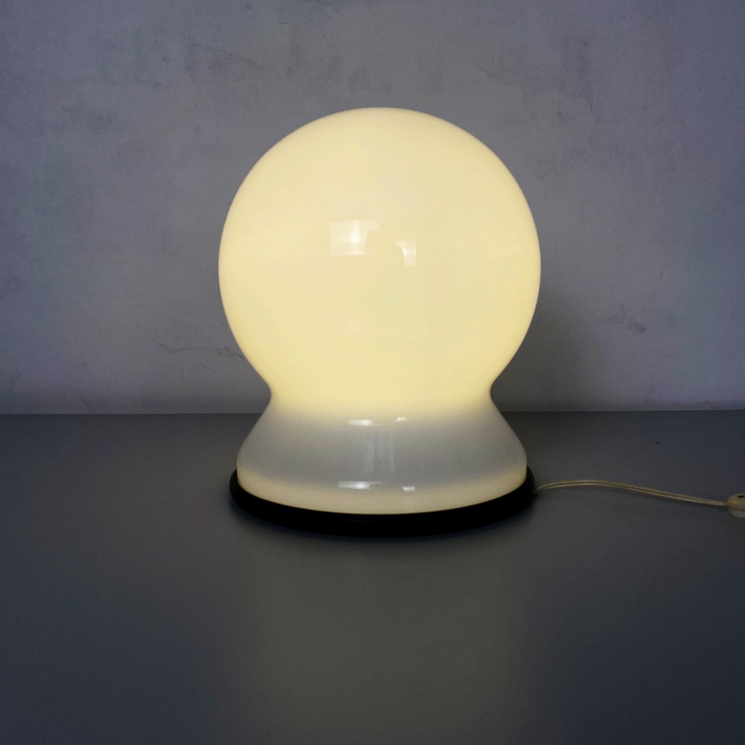 Late 20th Century Italian Glass Table Lamp Scafandro by Sergio Asti Por Martinelli Luce, 1972