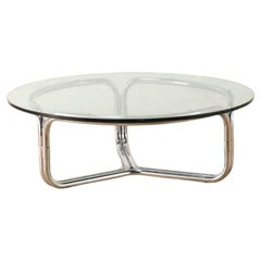 Italienischer Couchtisch mit Glasplatte 1970er Jahre