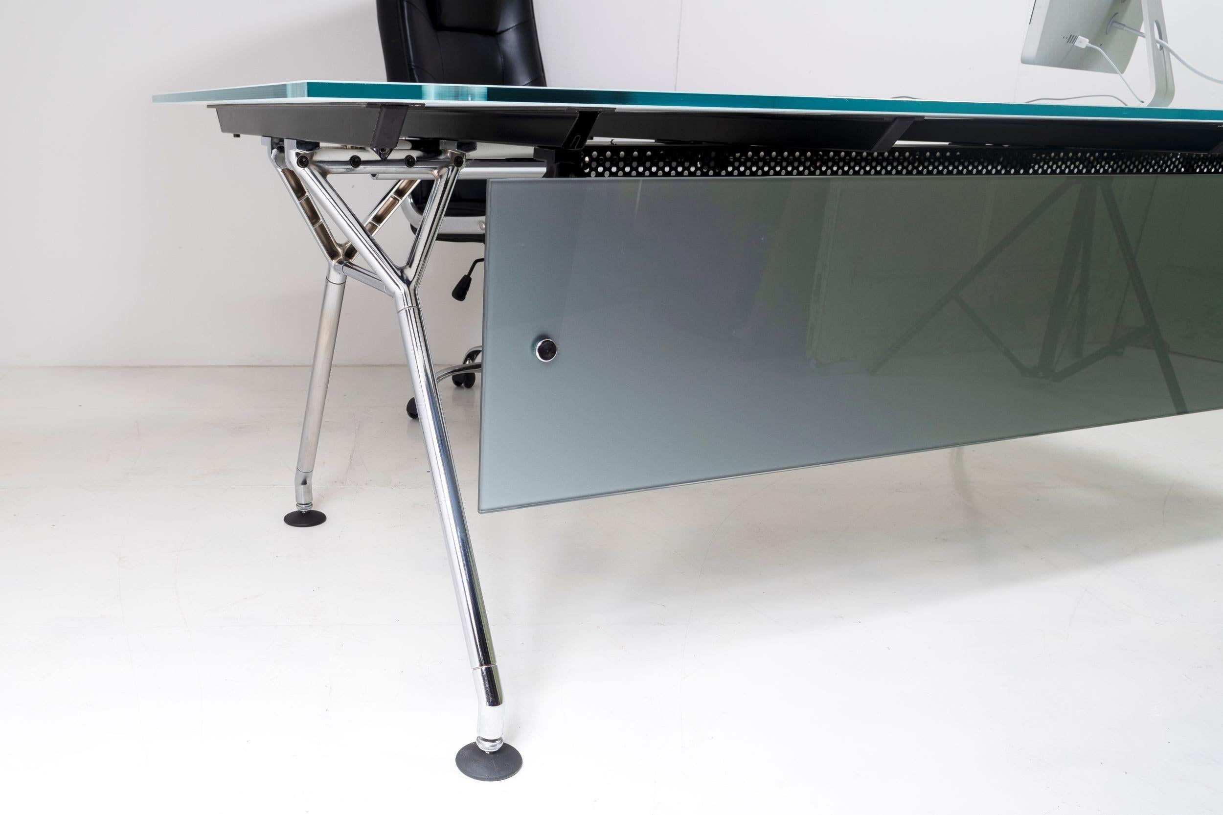 Beveled Italian Glass Top on Chrome Executive 'Nomos' Desk by Norman Foster for Tecno For Sale
