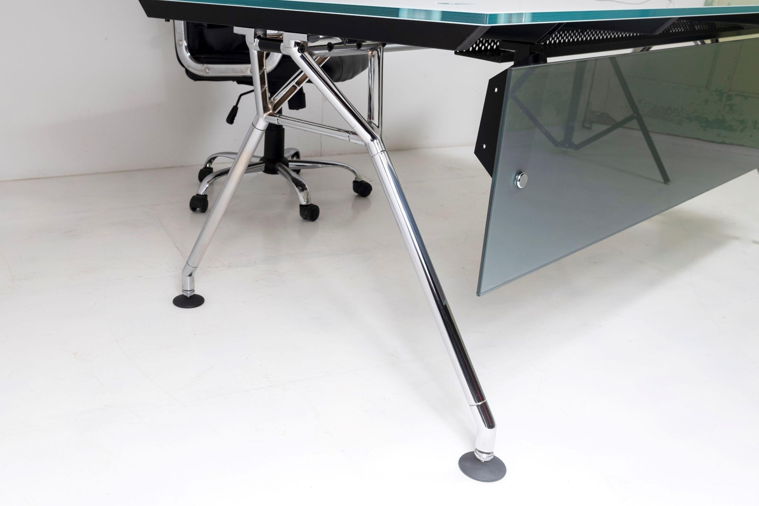 Late 20th Century Italian Glass Top on Chrome Executive 'Nomos' Desk by Norman Foster for Tecno For Sale