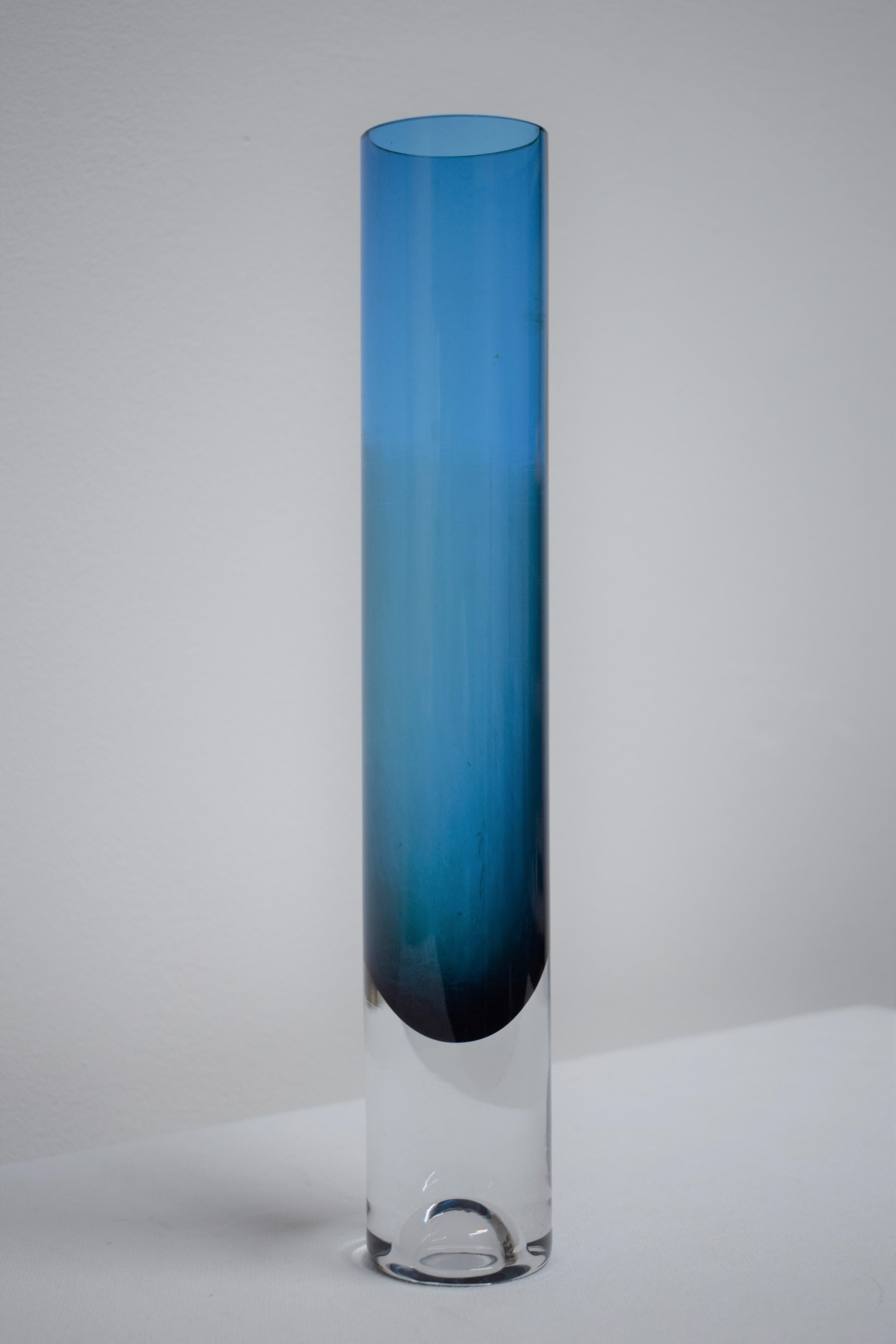 Italian glass vase, 1960s.

Dimensions: 
H= 30 cm; D= 5 cm.