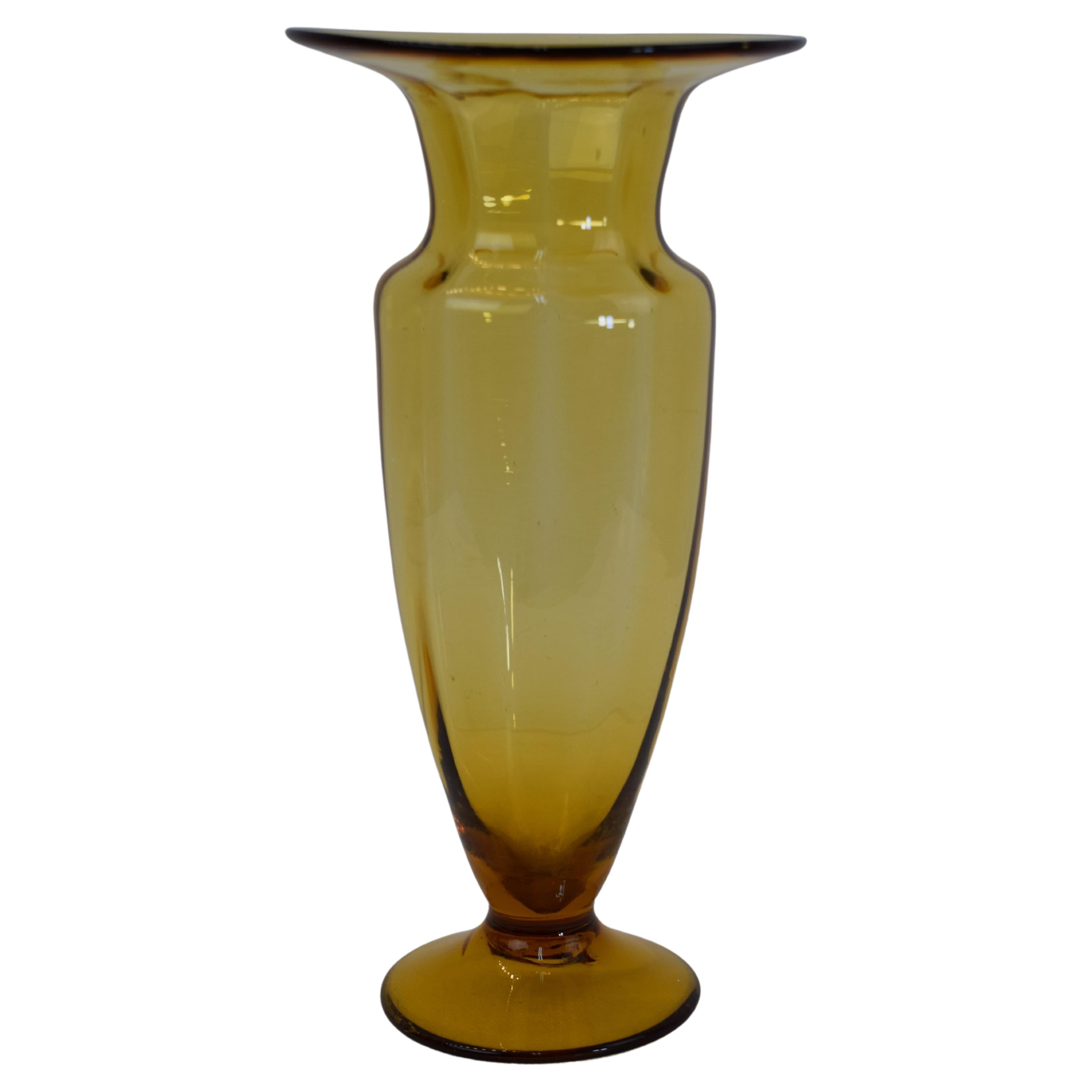 Italian Glass Vase by Vittorio Zecchin, 1930s For Sale