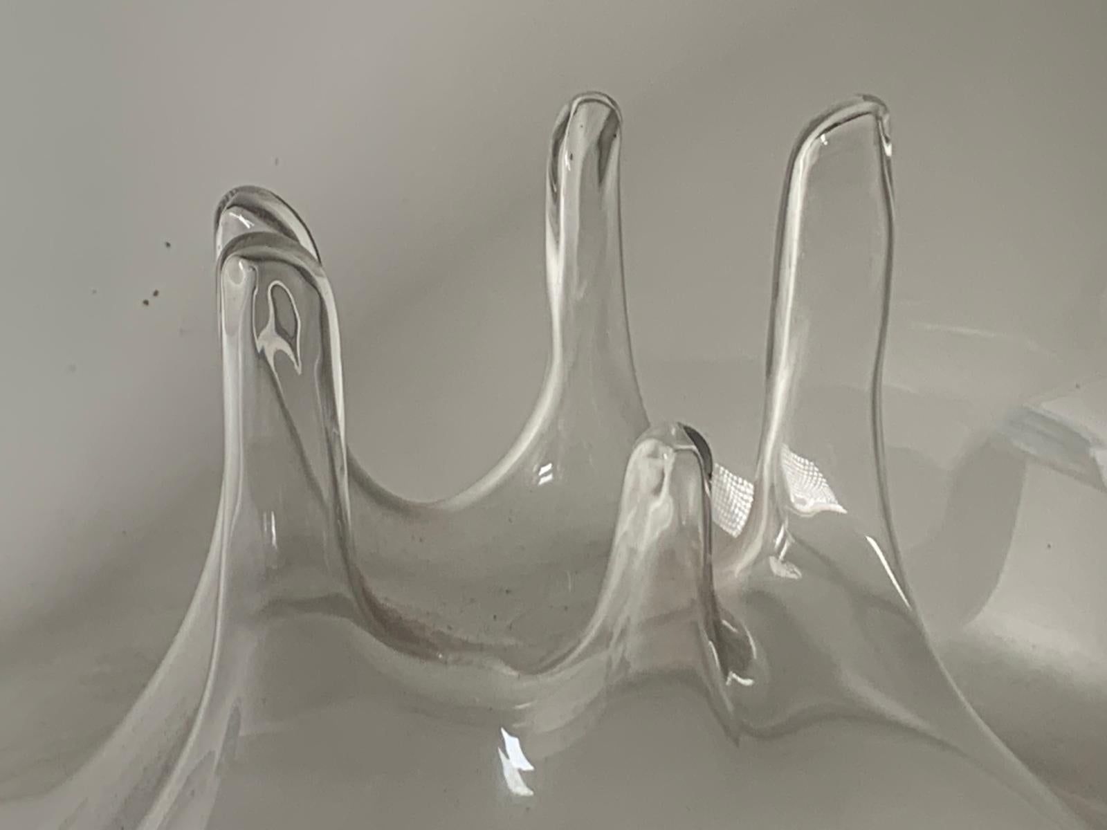 Italian Glass Vase Oltre Model by Toni Zuccheri for VeArt For Sale 5