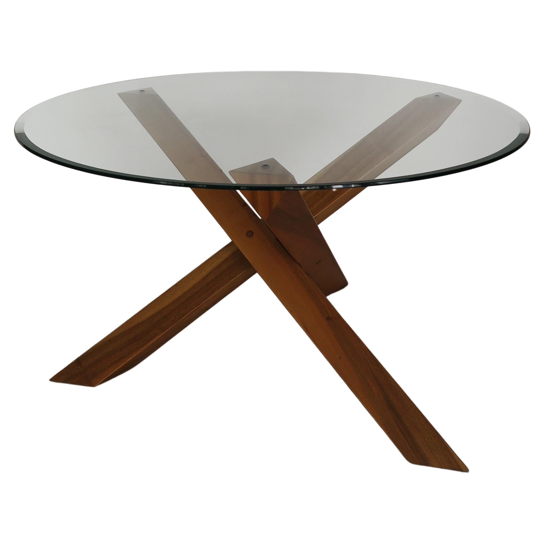 Table de salle à manger italienne en verre et Wood Wood Mario Bellini 1980