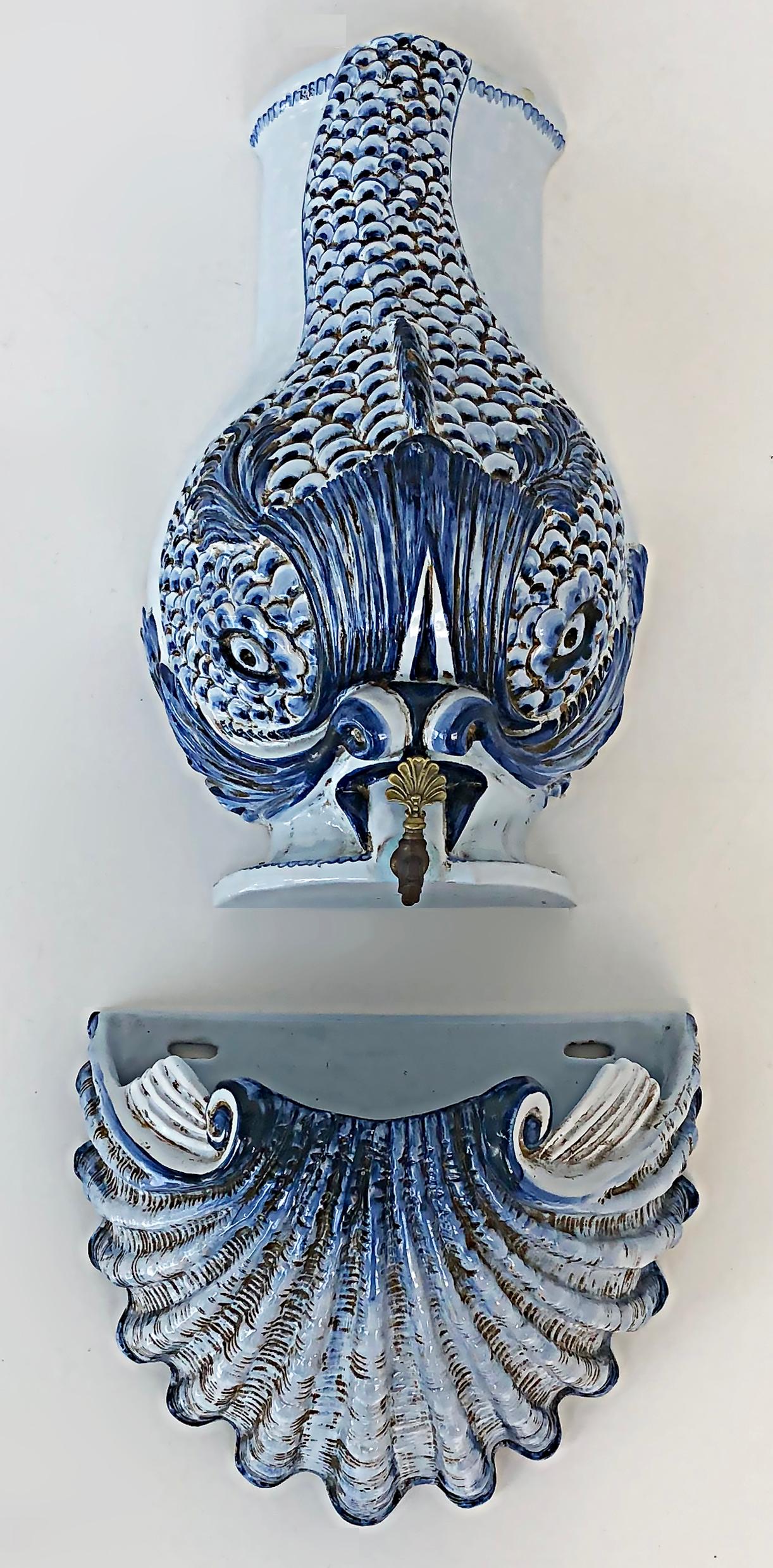 Italian Glazed Ceramic Dolphin Wall Fountain Lavabo with Shell In Good Condition In Miami, FL