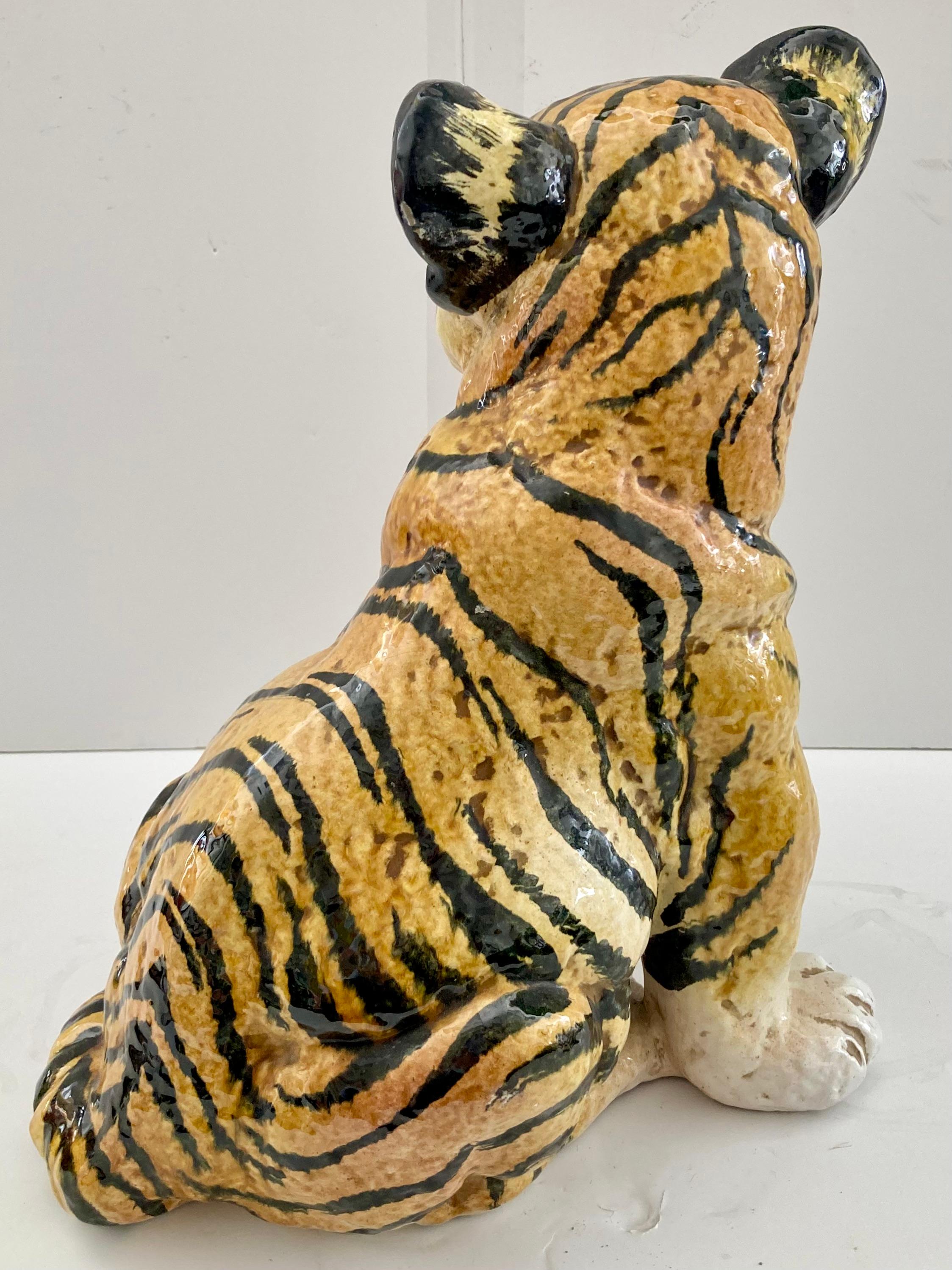 Terre cuite Lionceau tigre italien en terre cuite émaillée en vente