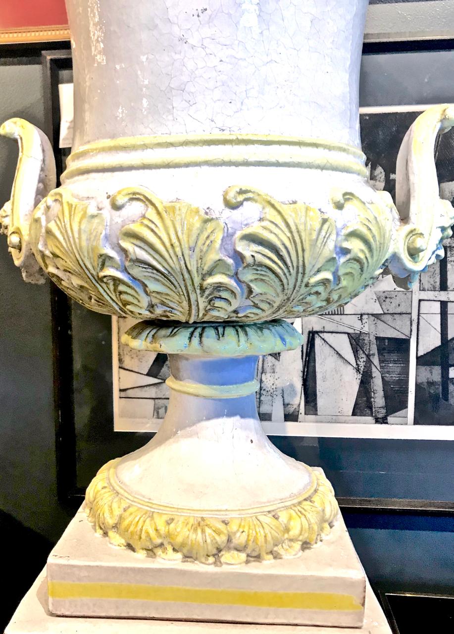Italian Glazed Terra Cotta Urn on Pedestal In Good Condition In Pasadena, CA