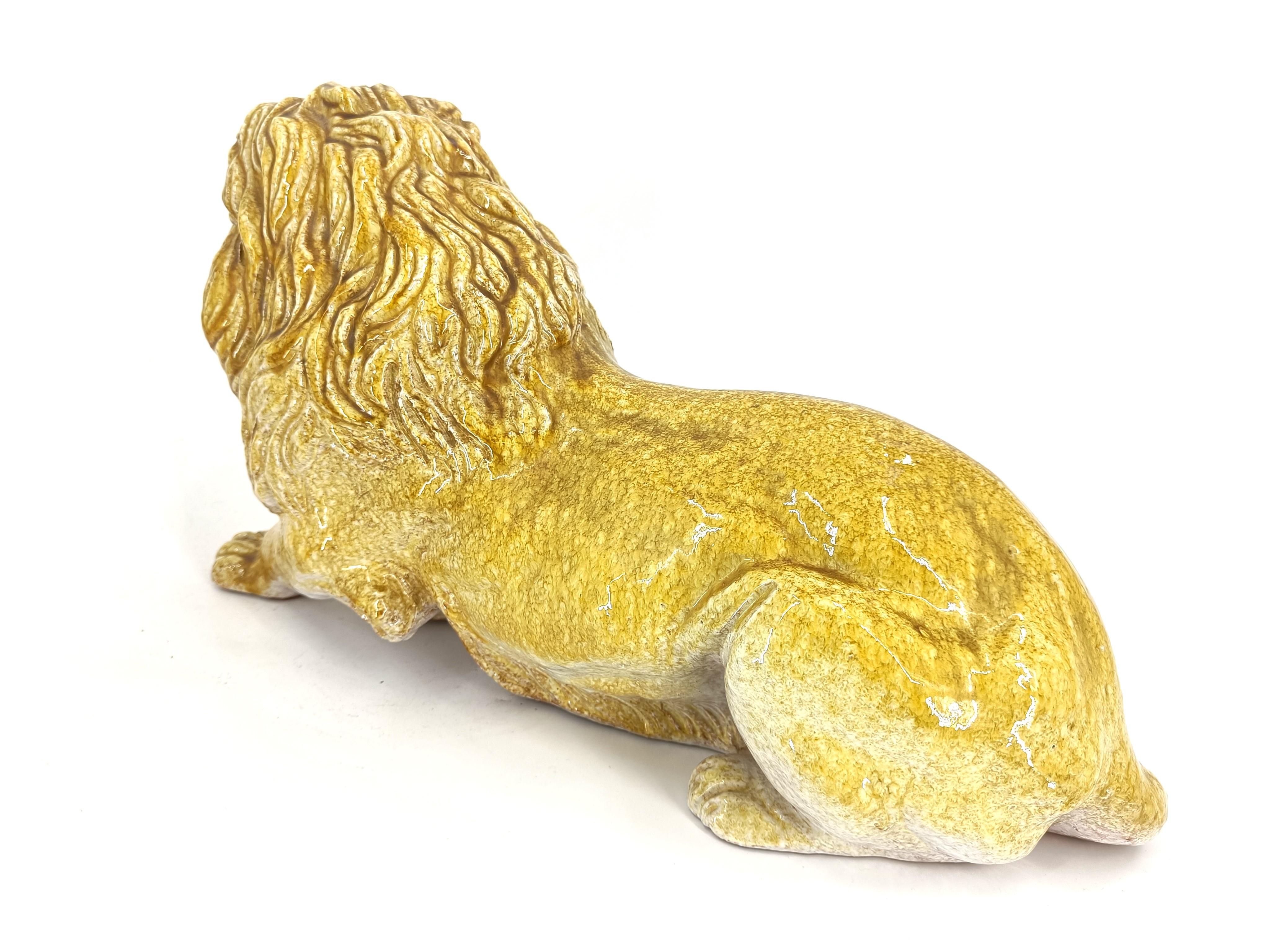 Italian Glazed Terracotta Lion sculpture, 1960s For Sale 4
