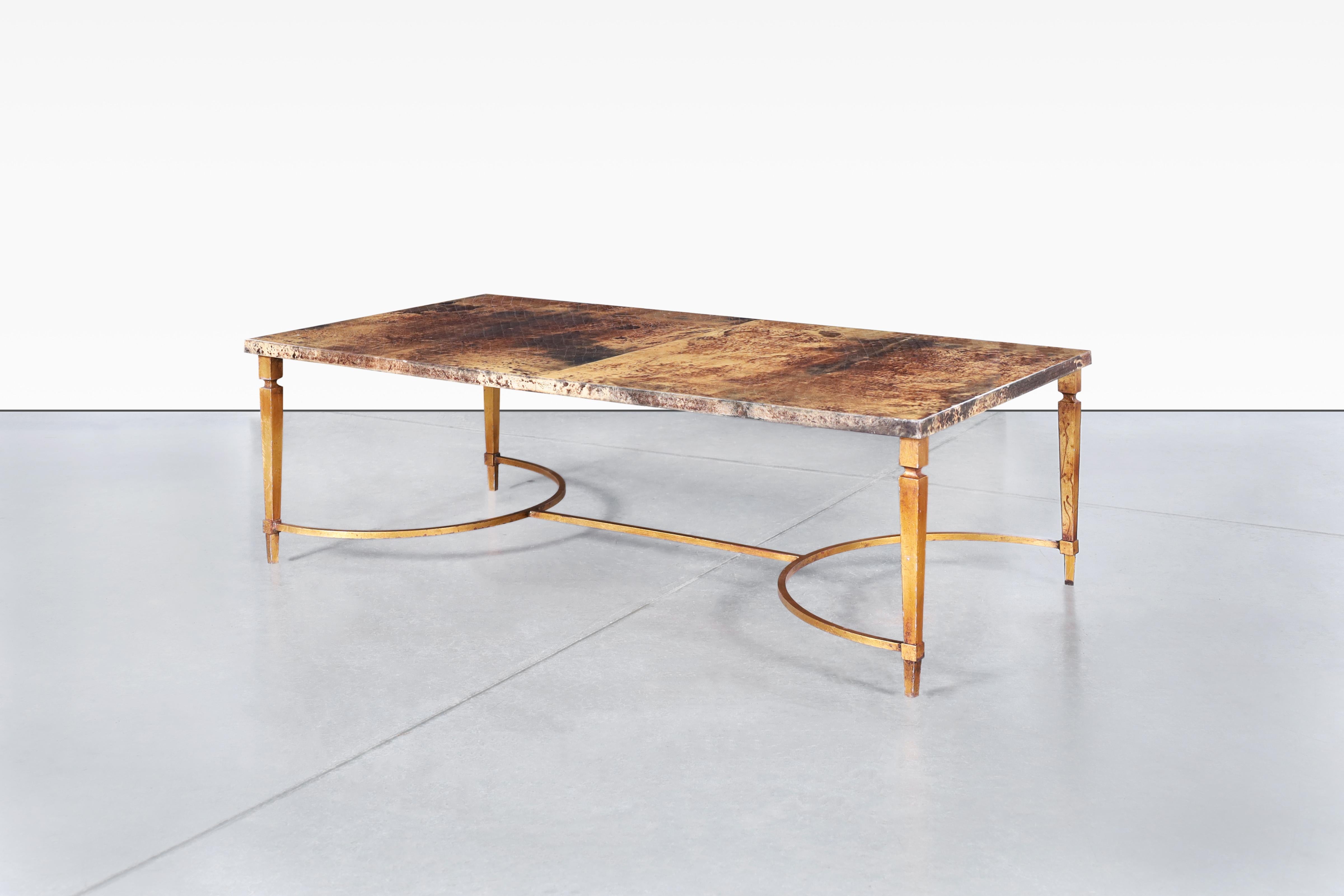 Table basse italienne en peau de chèvre par Aldo Tura en vente 2