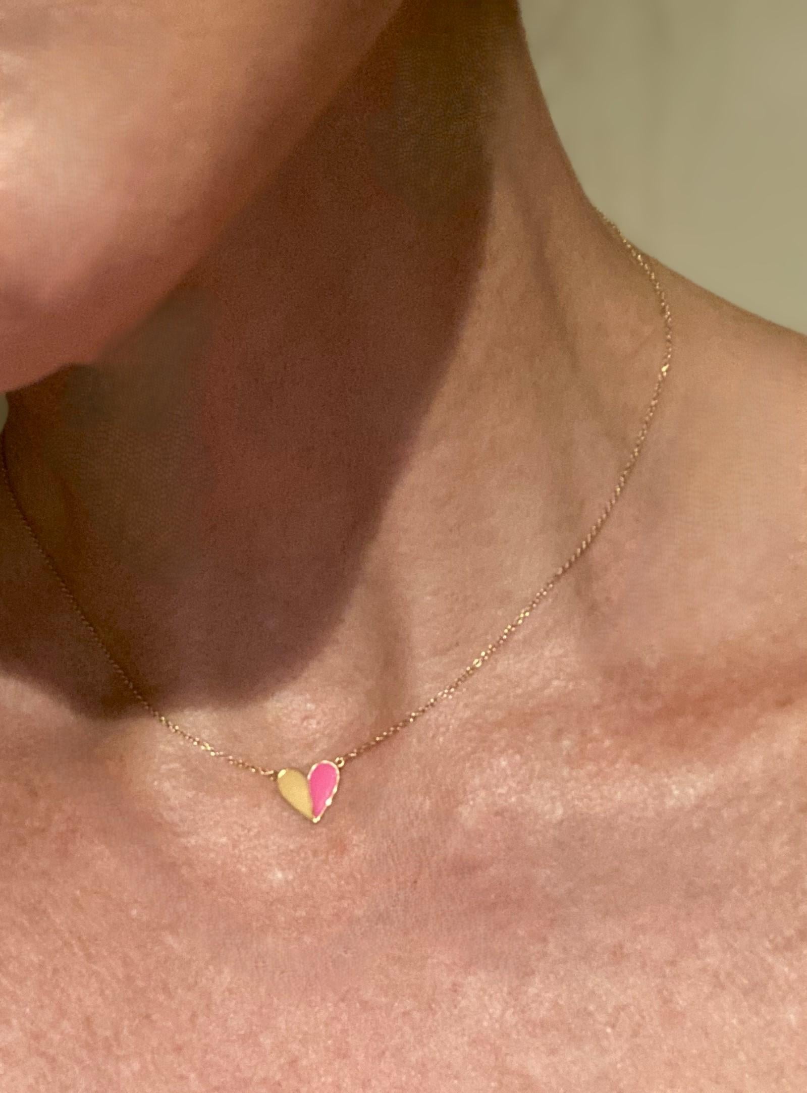 Italienische Herz-Halskette aus Gold und Emaille für Damen oder Herren im Angebot