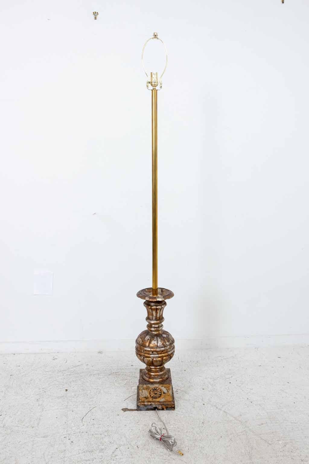 Lampadaire italien doré et argenté en vente 1