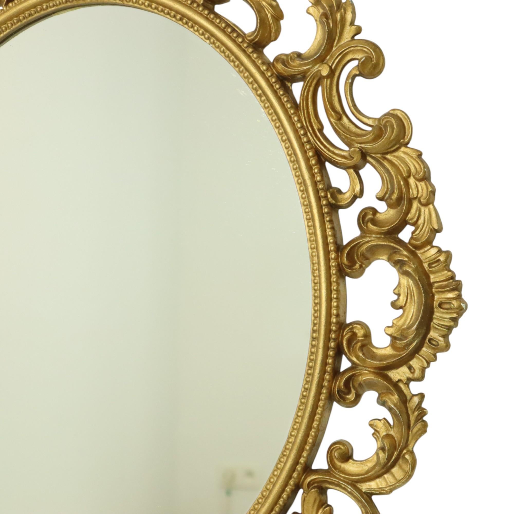 Espejo Italiano Dorado Crestado Estilo Rococó Clásico 86cm finales del siglo XX en venta