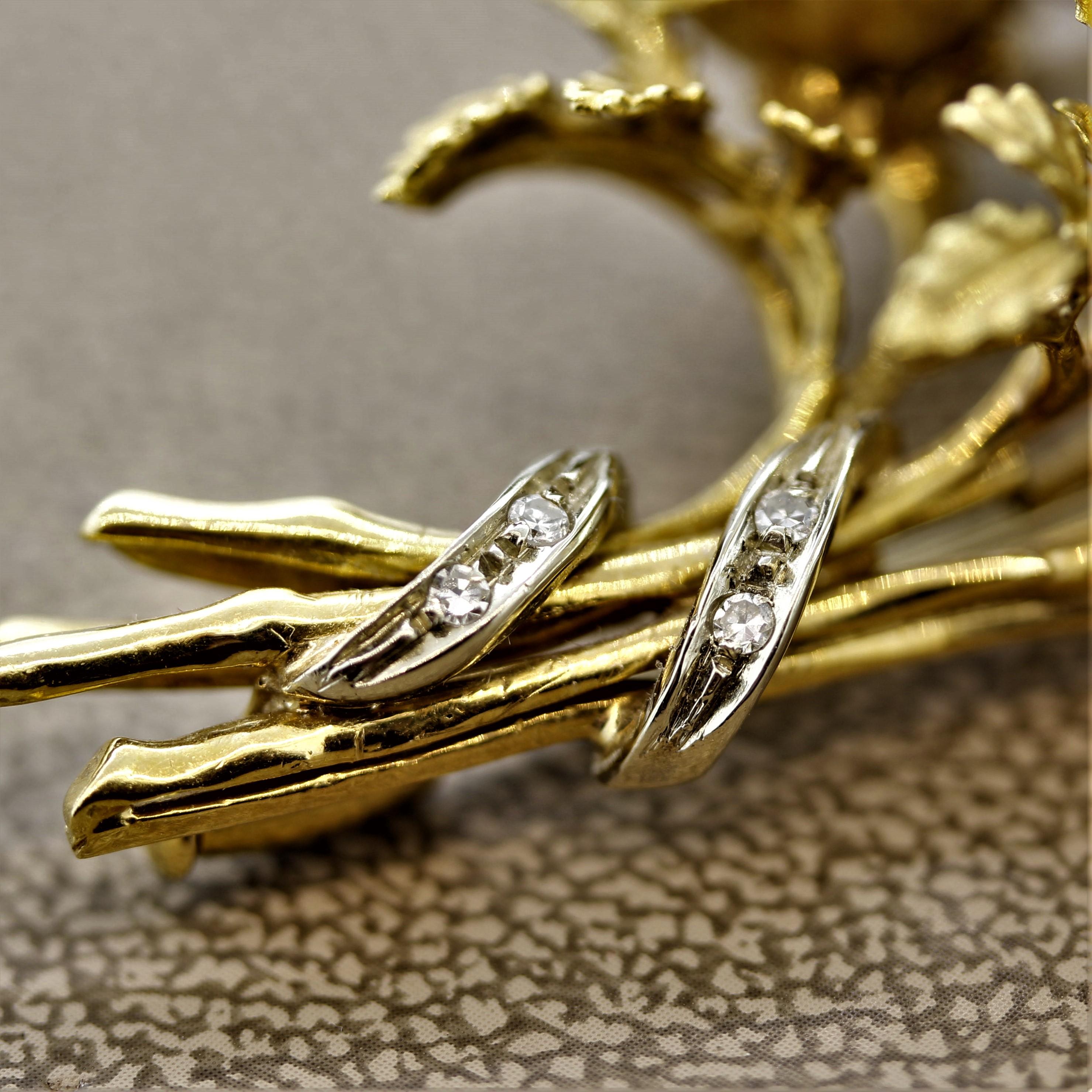 Broche italienne Bouquet de roses émaillée en or et diamants Neuf - En vente à Beverly Hills, CA