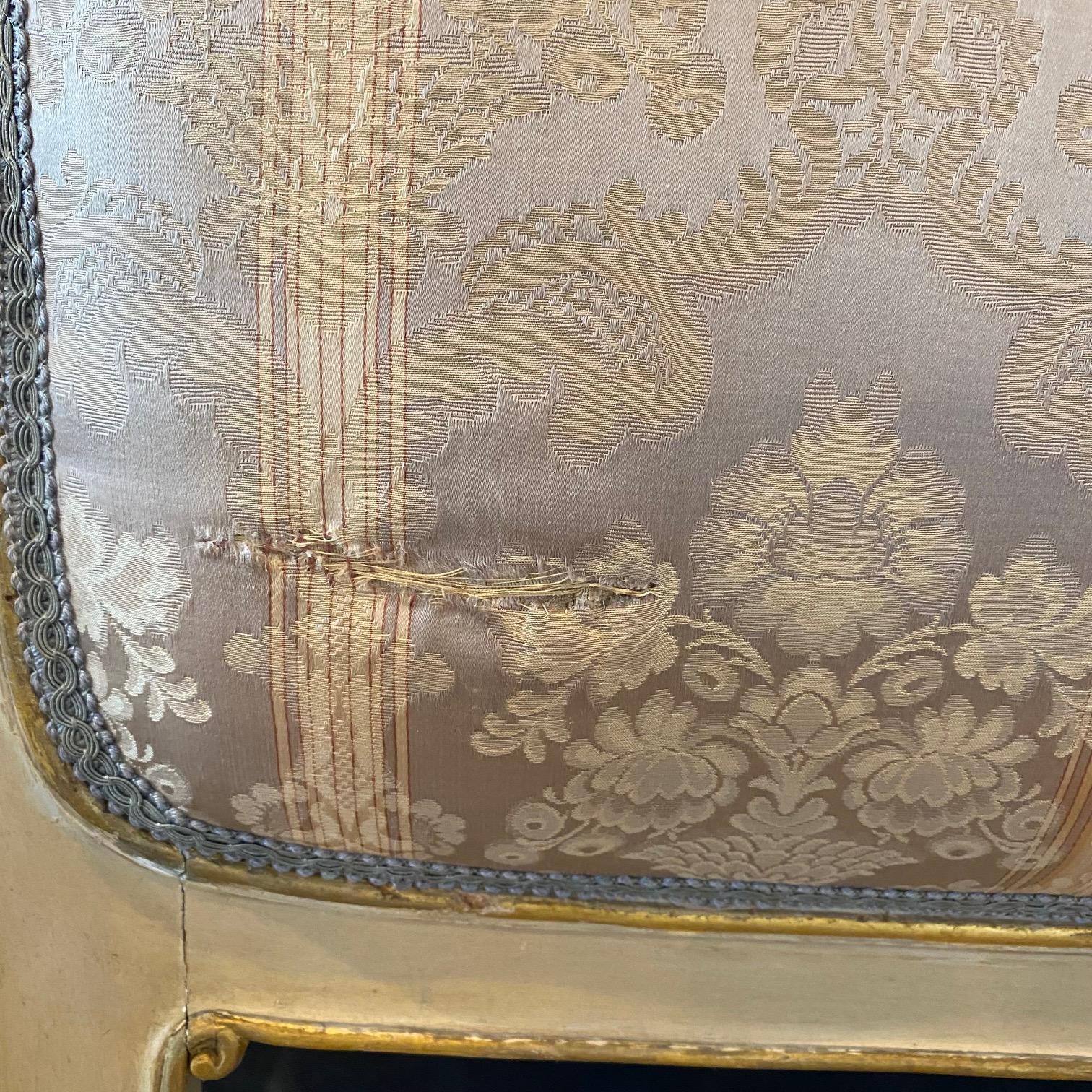 Italian Gold Gilt and Cream Painted Mid Century Art Nouveau Sofa For Sale 2