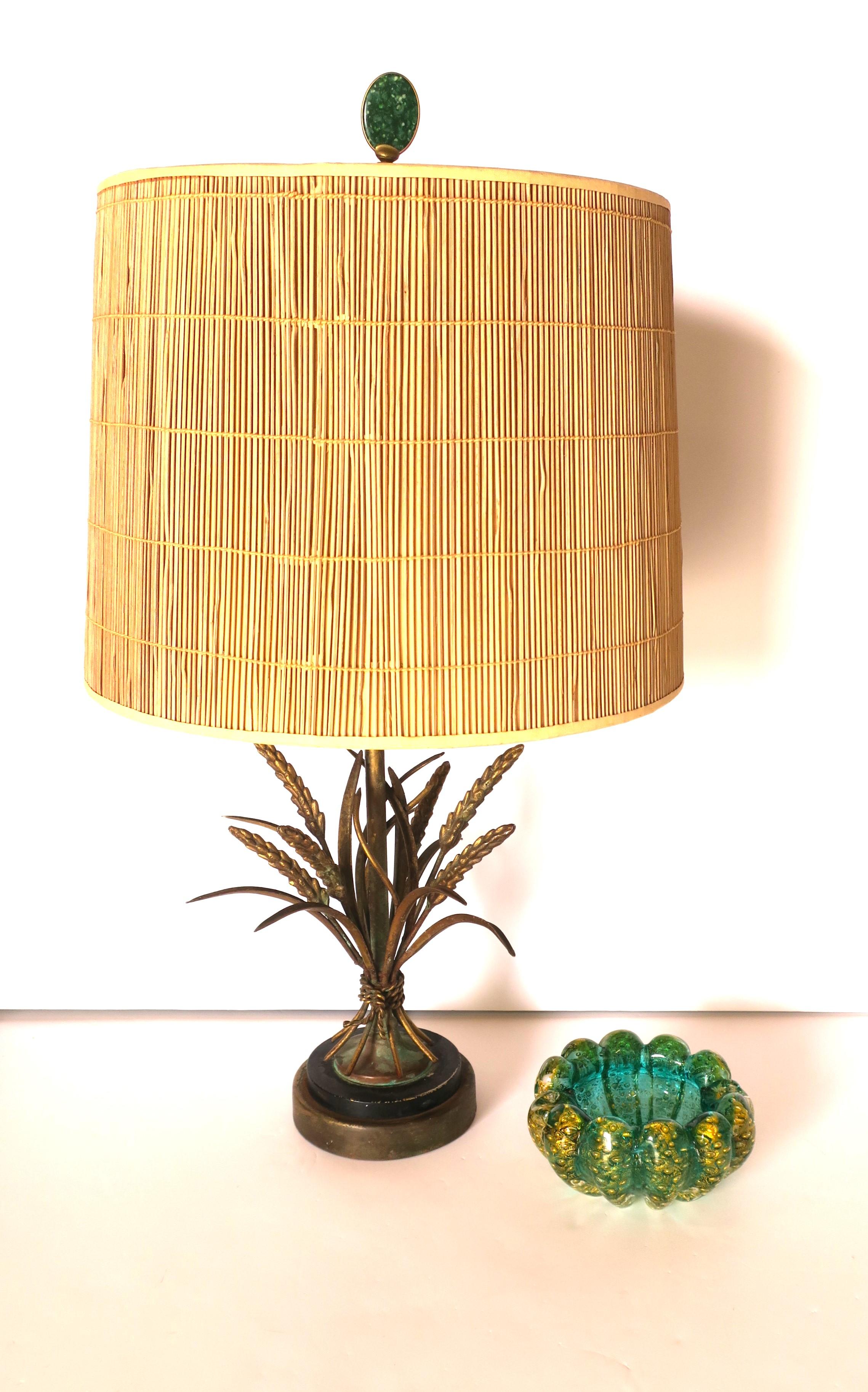 Italian Gold Gilt Brass Sheaf of Wheat Desk or Table Lamp After Maison Baguès For Sale 3