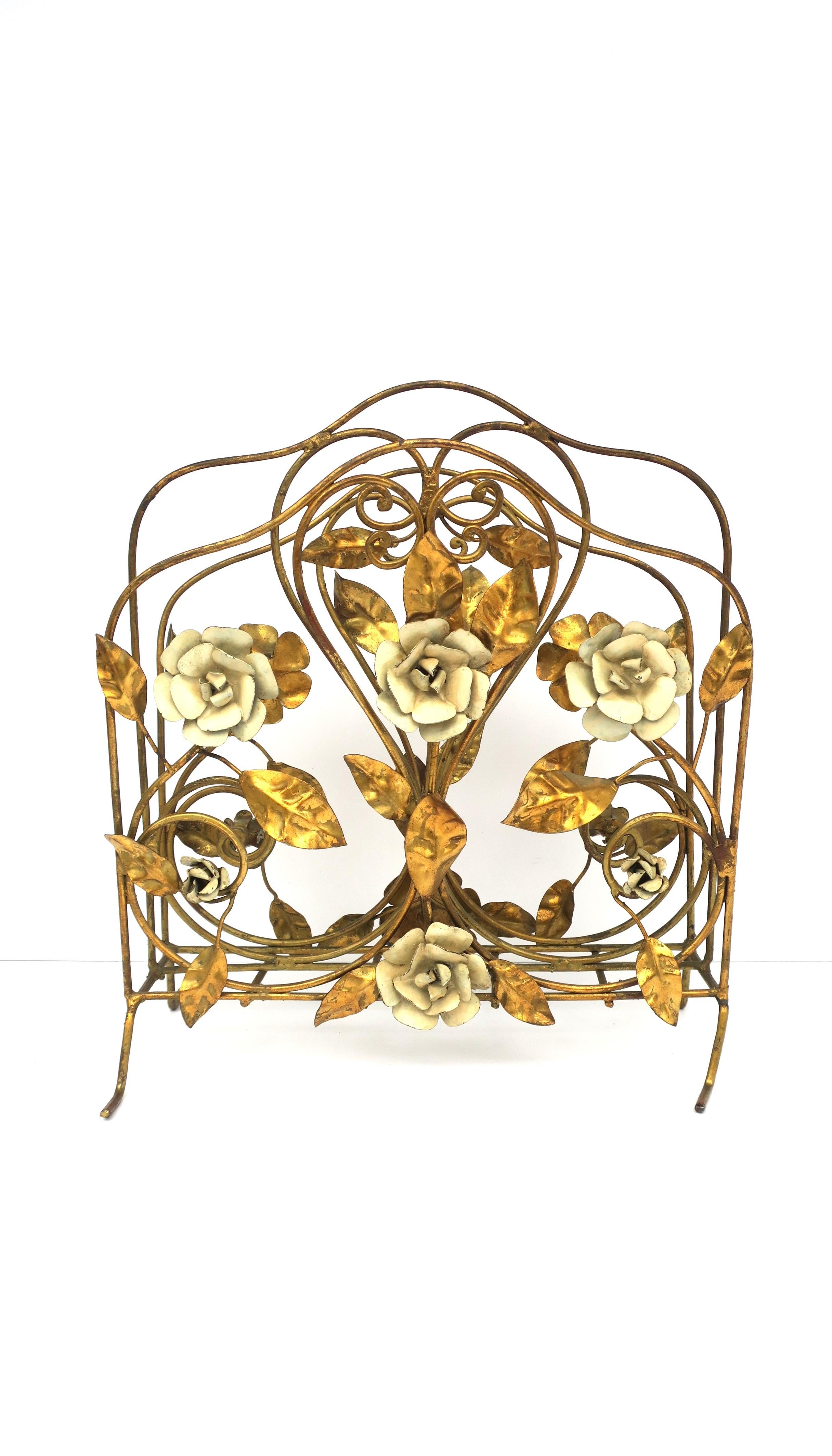 Italian Gold Gilt Magazine Holder Rack with Flowers and Leaves, 1950s For Sale 4