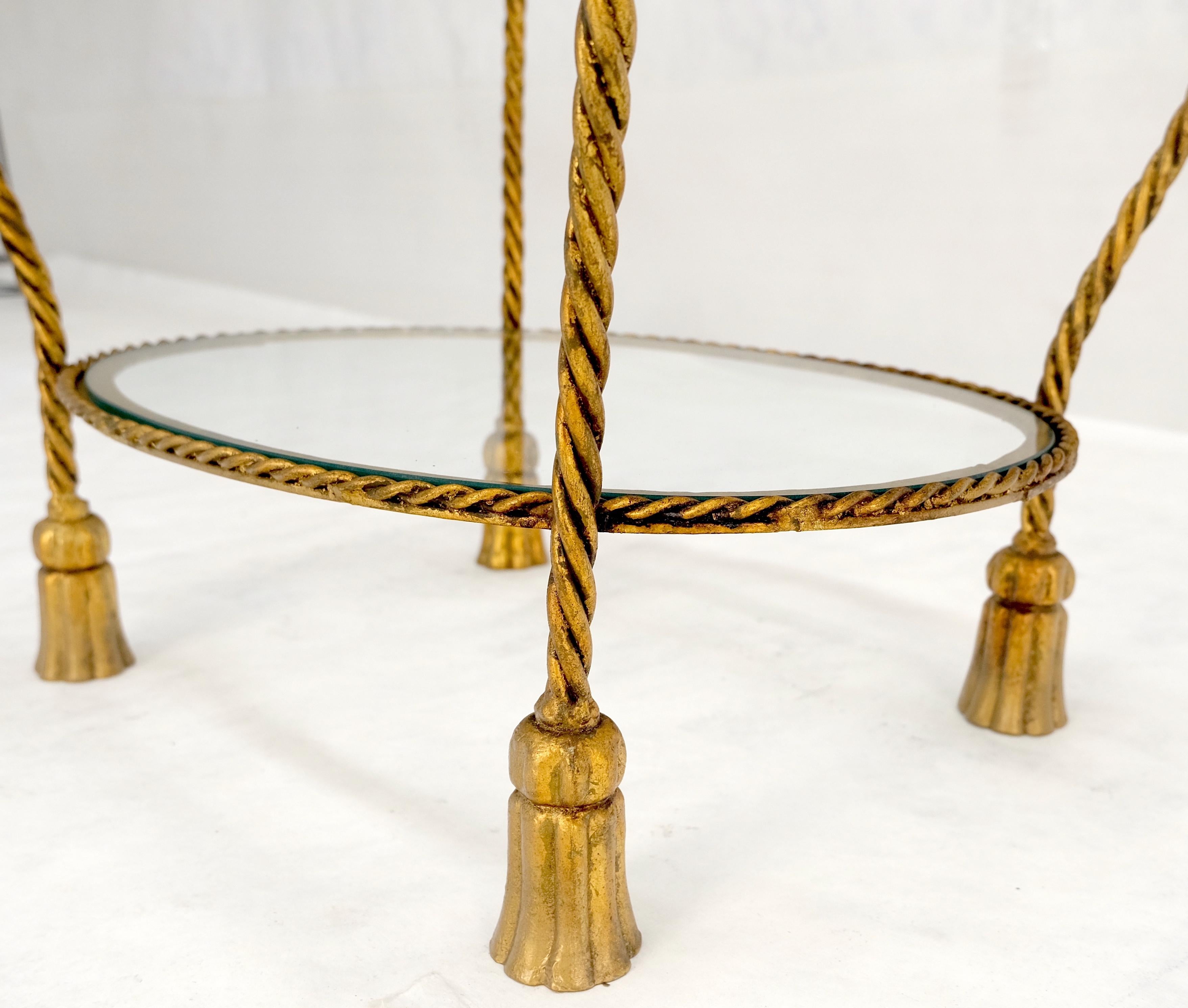 Lámpara lateral italiana de acero dorado estilo riñón con tapa de cristal Menta en venta 5