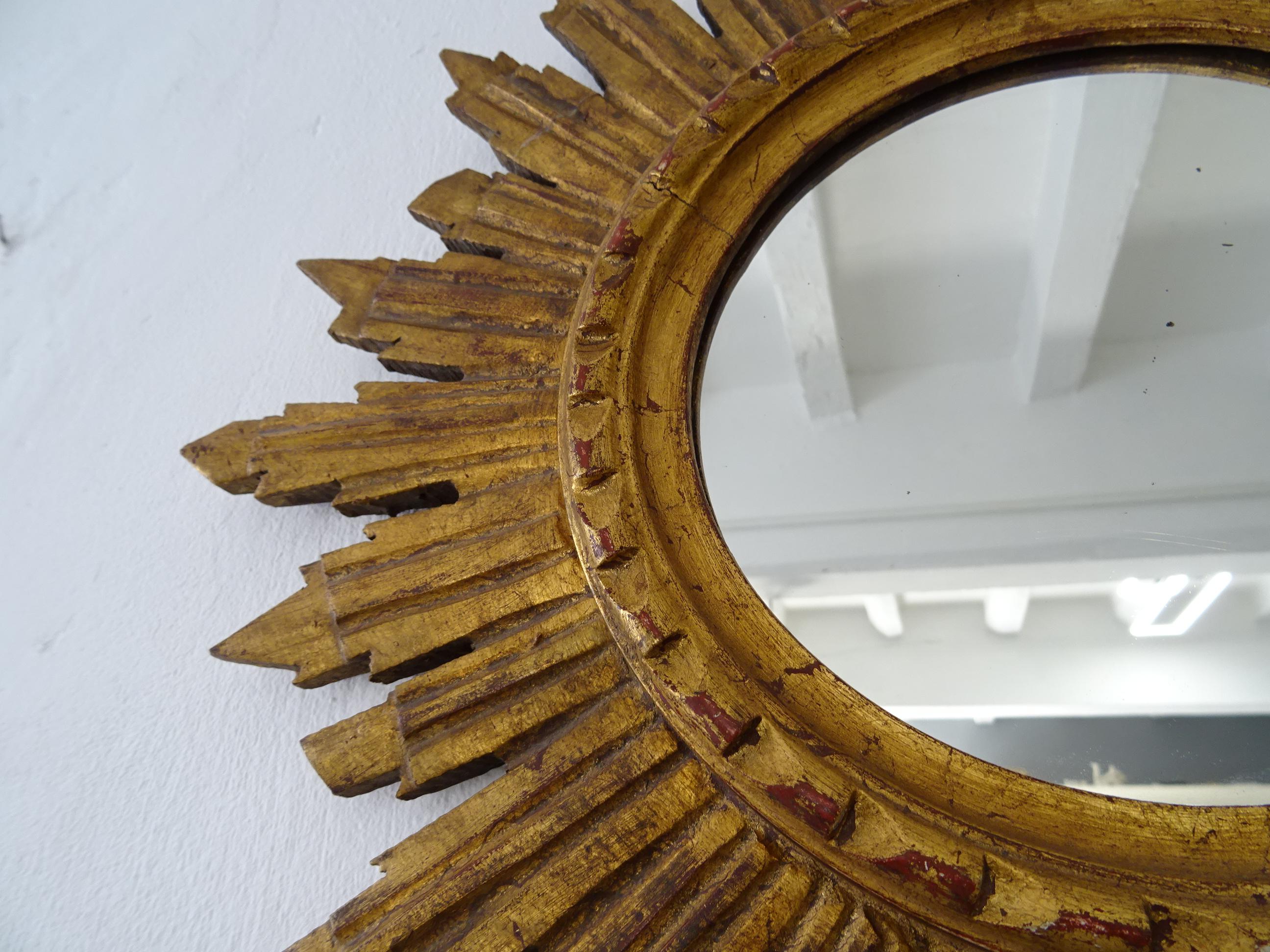 Italian Gold Gilt Wood Sunburst Starburst Mirror, circa 1940 2