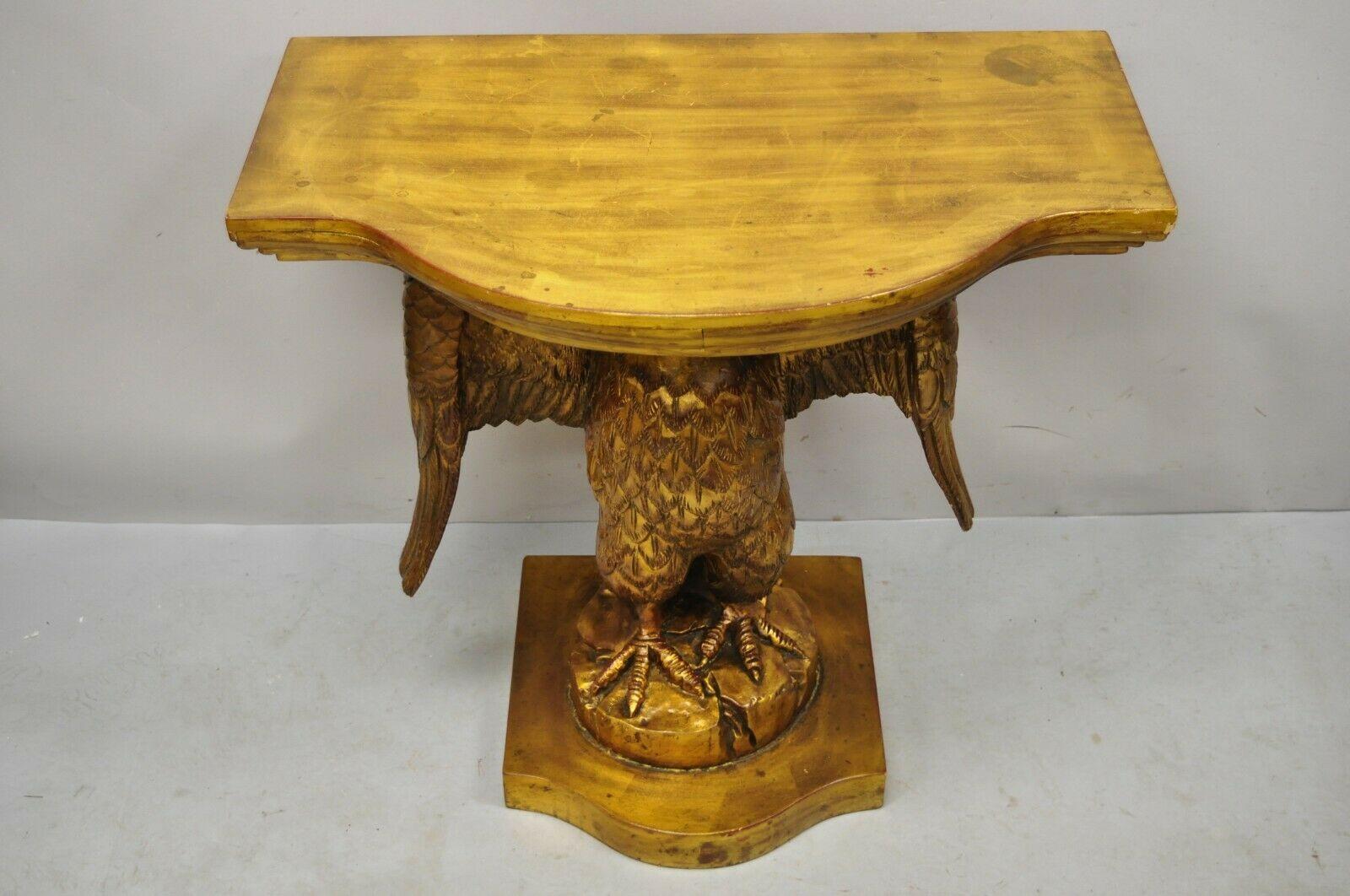 Italian Gold Giltwood Neoclassical Style American Eagle Console Hall Table In Good Condition For Sale In Philadelphia, PA