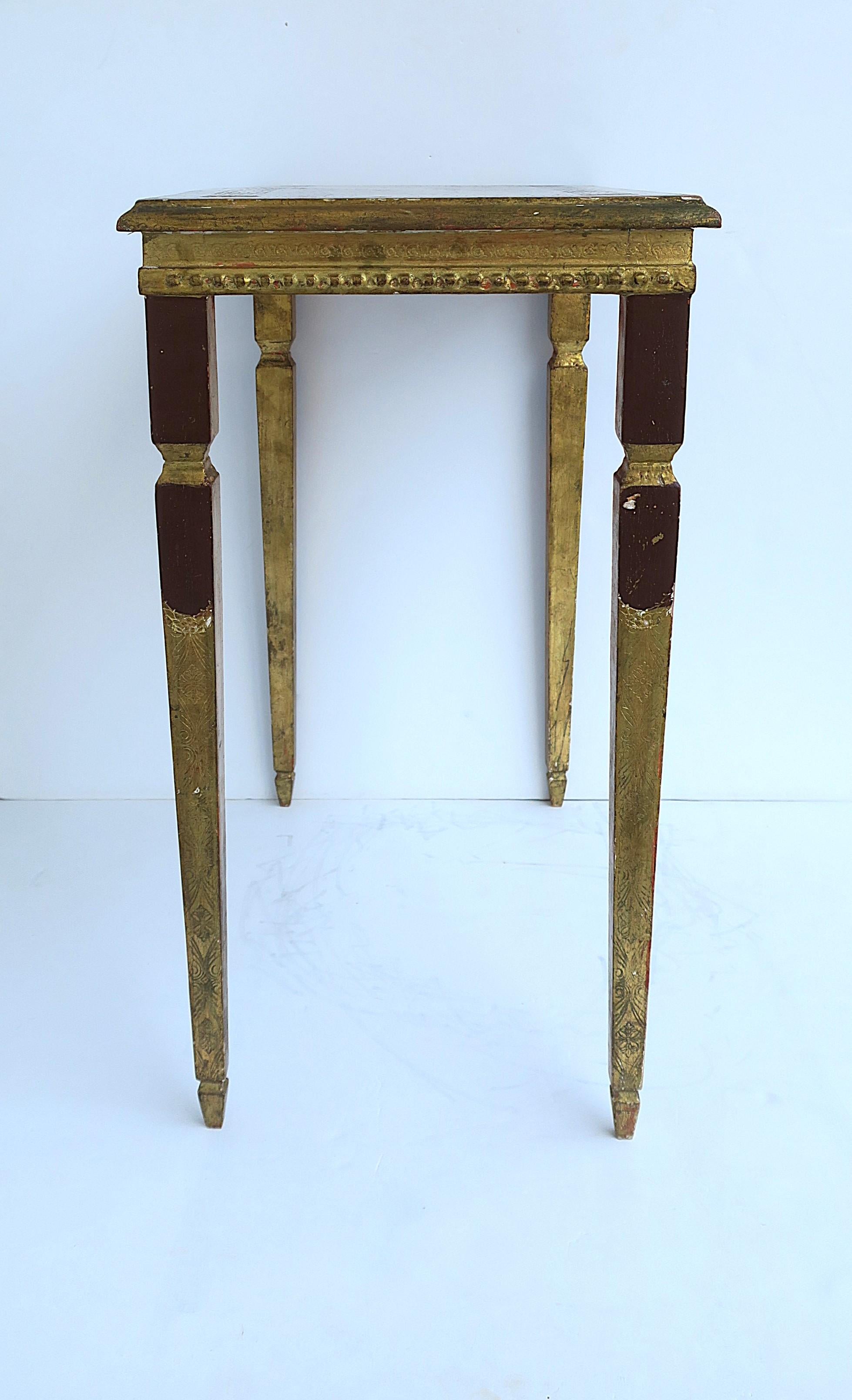 Italian Gold Giltwood Side End Table Greek Key Design For Sale 6