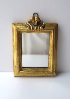 Miroir mural italien en bois doré, petit