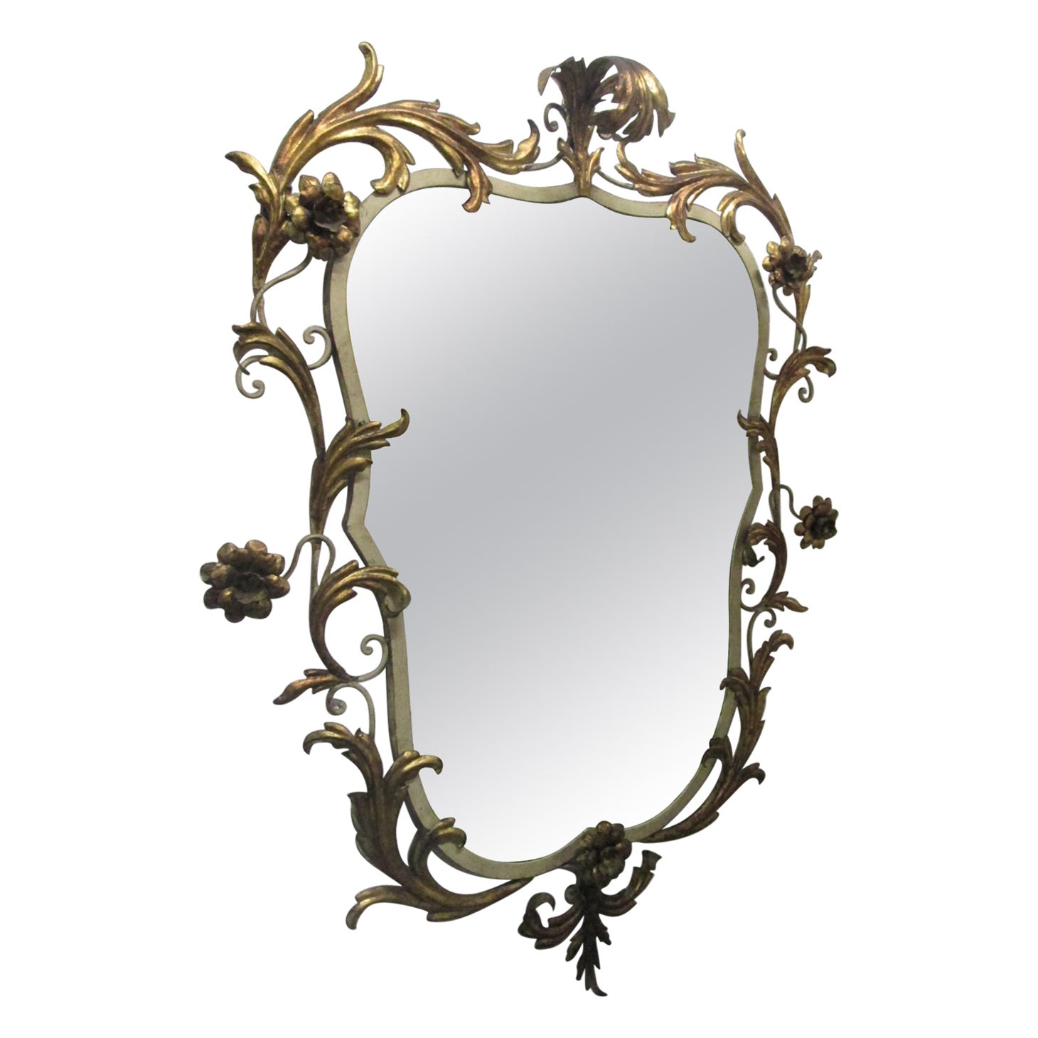 Miroir italien à motifs floraux en feuilles d'or