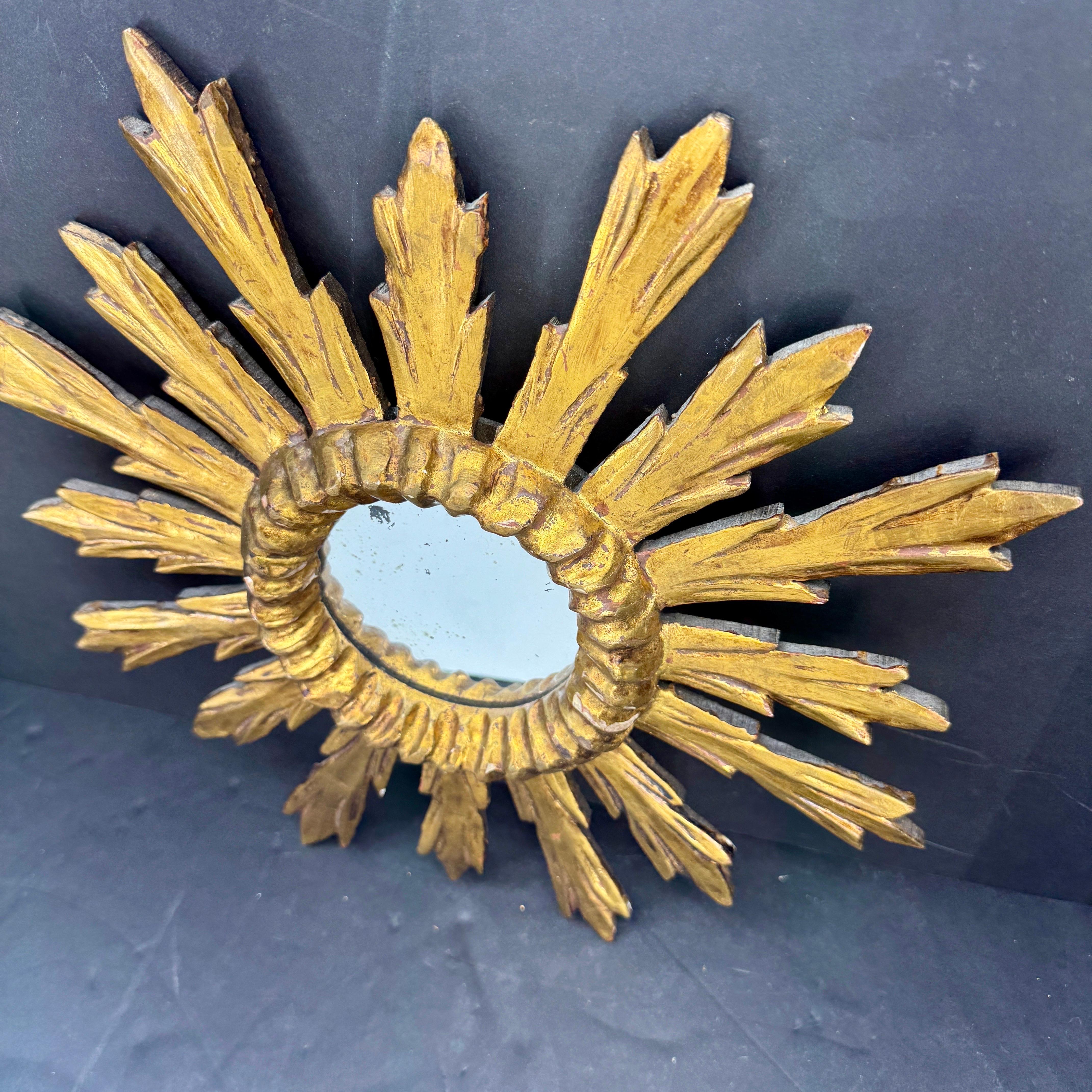 Espejo de Pared Italiano Hoja de Oro Madera Starburst Sunburst Tallado a mano en venta