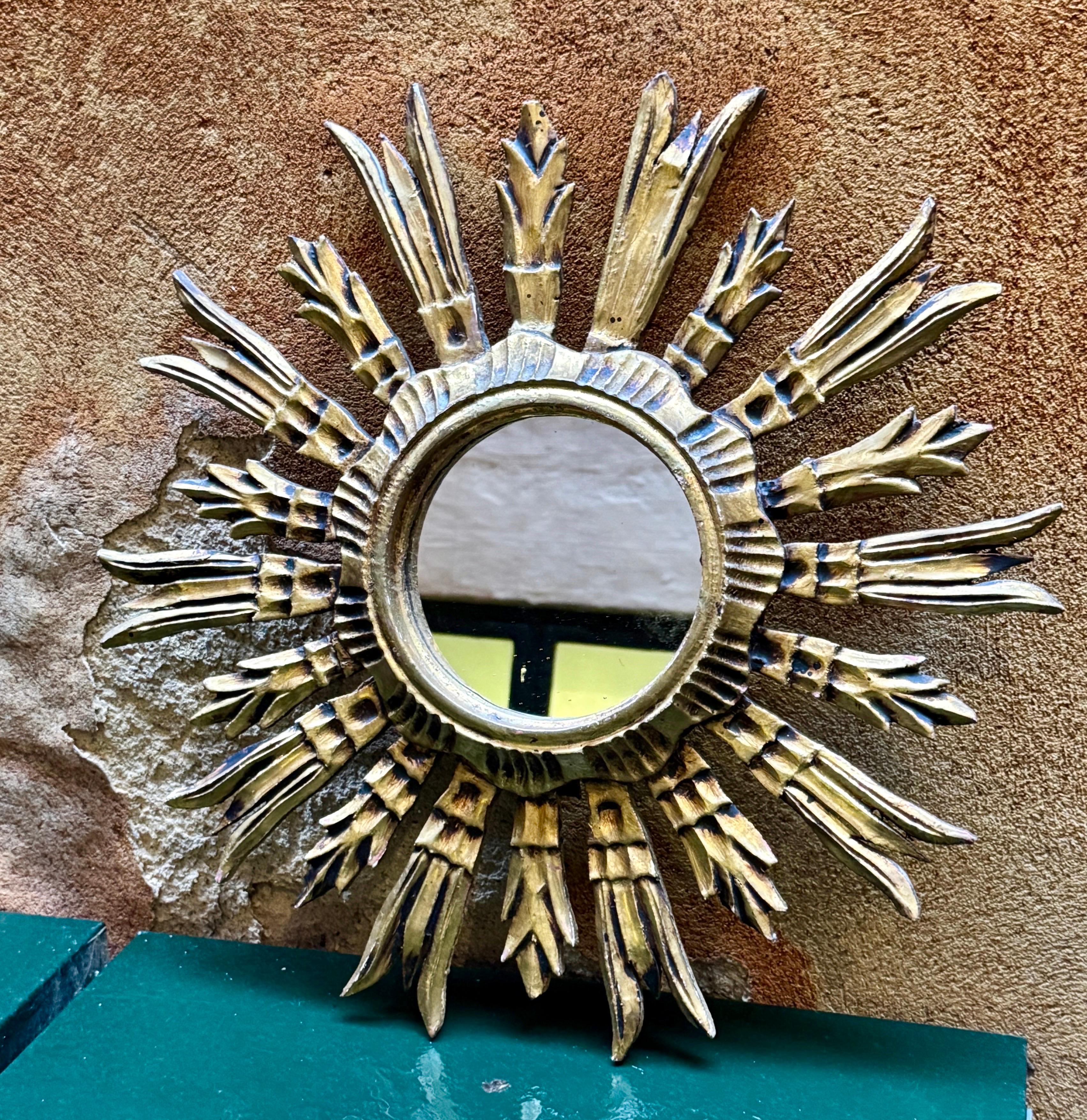 Italienischer Wandspiegel aus Blattgold mit Sternschliff und Sonnenschliff aus Holz, Mid-Century Modern im Angebot 10