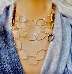 Collier ovale en or italien